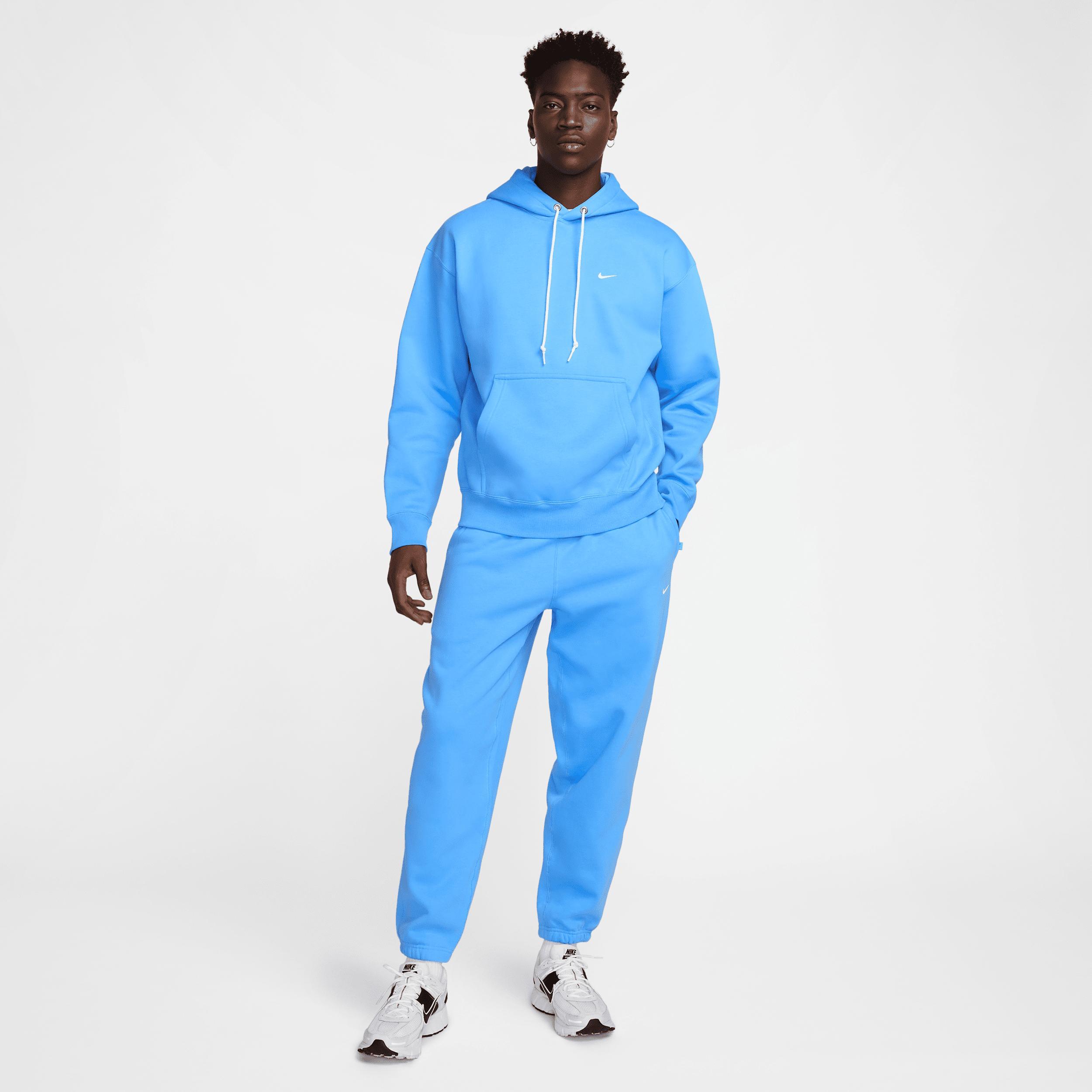 Nike Men's Solo Swoosh Fleece Pullover Hoodie Product Image