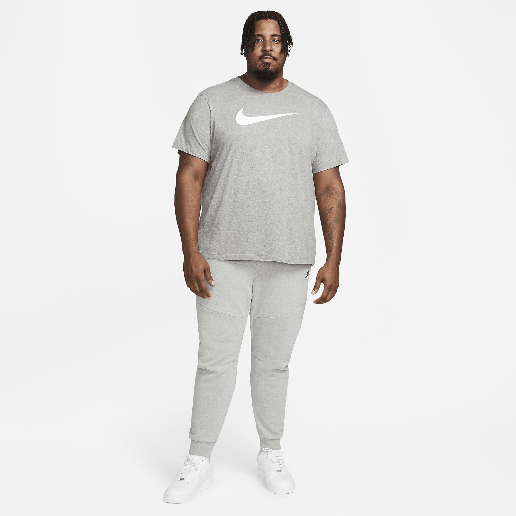 Nike Sportswear Swoosh Men's T-Shirt Product Image