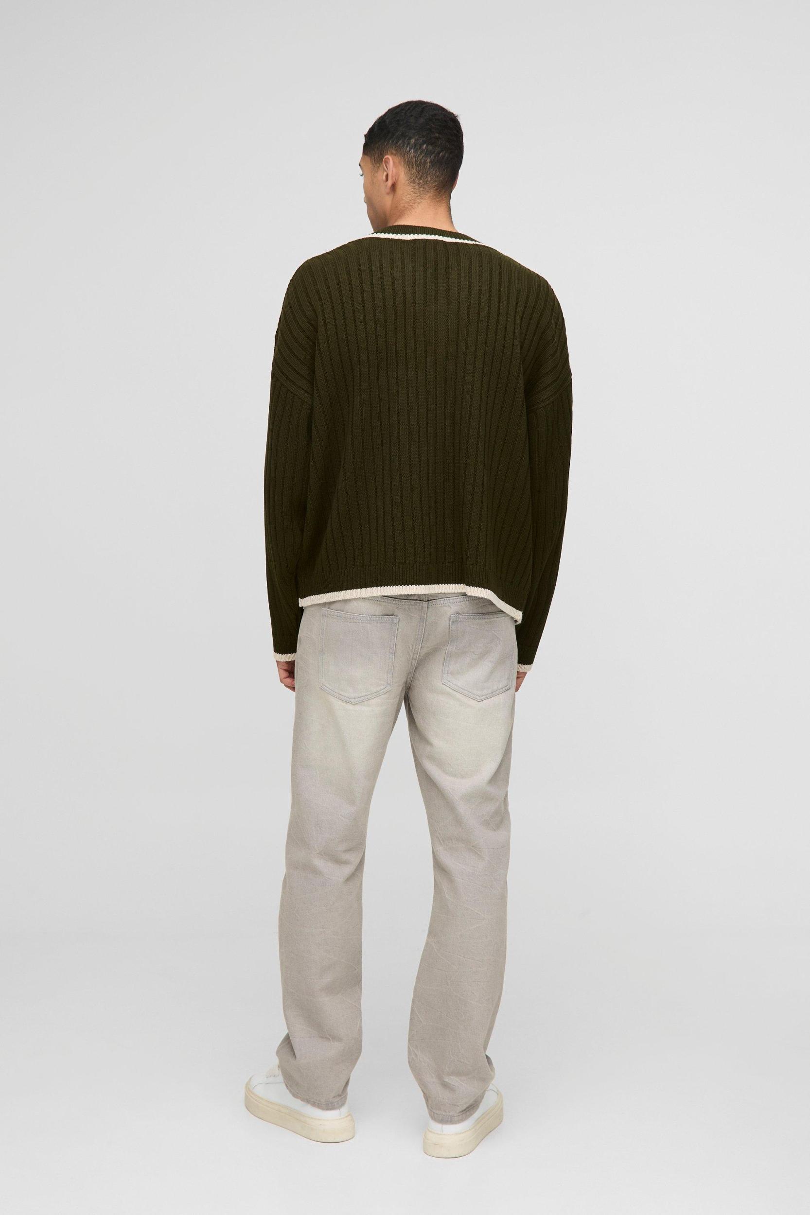 Boxy Ofcl V Neck Knitted Sweater | boohooMAN USA Product Image
