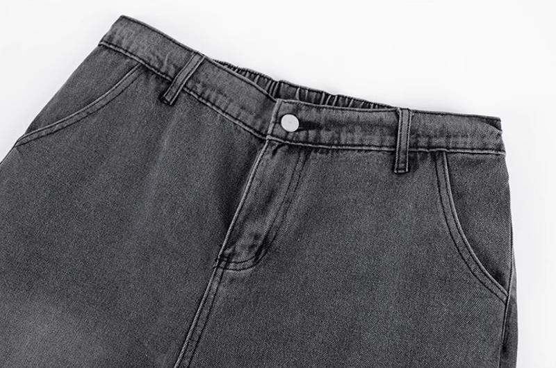 RT No. 12249 GRAY STRAIGHT JEANS Product Image
