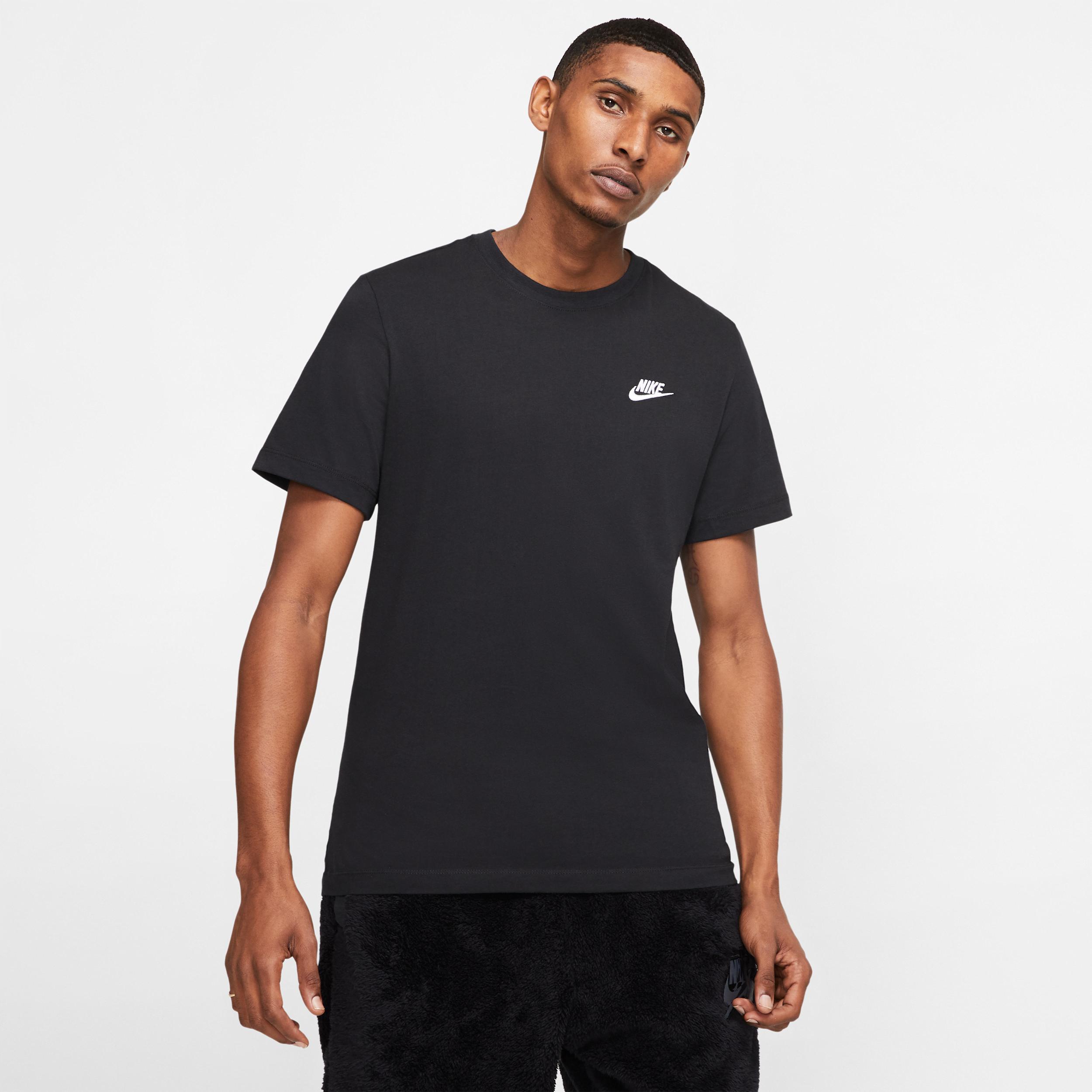 Nike Club unisex T-shirt Product Image