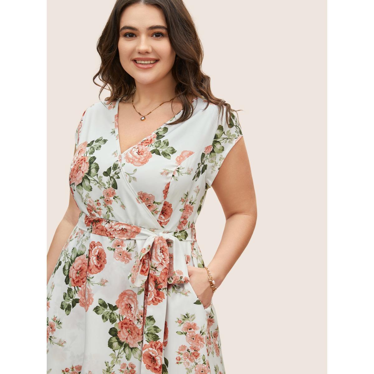 Plus Size Surplice Neck Floral Cap Sleeve Dress Ivory Women Elegant Texture V-neck Cap Sleeve Curvy BloomChic 22-24/3X Product Image