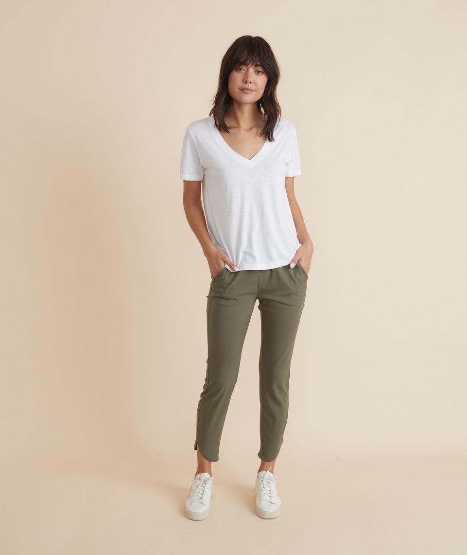 Boyfriend V-Neck in White Product Image