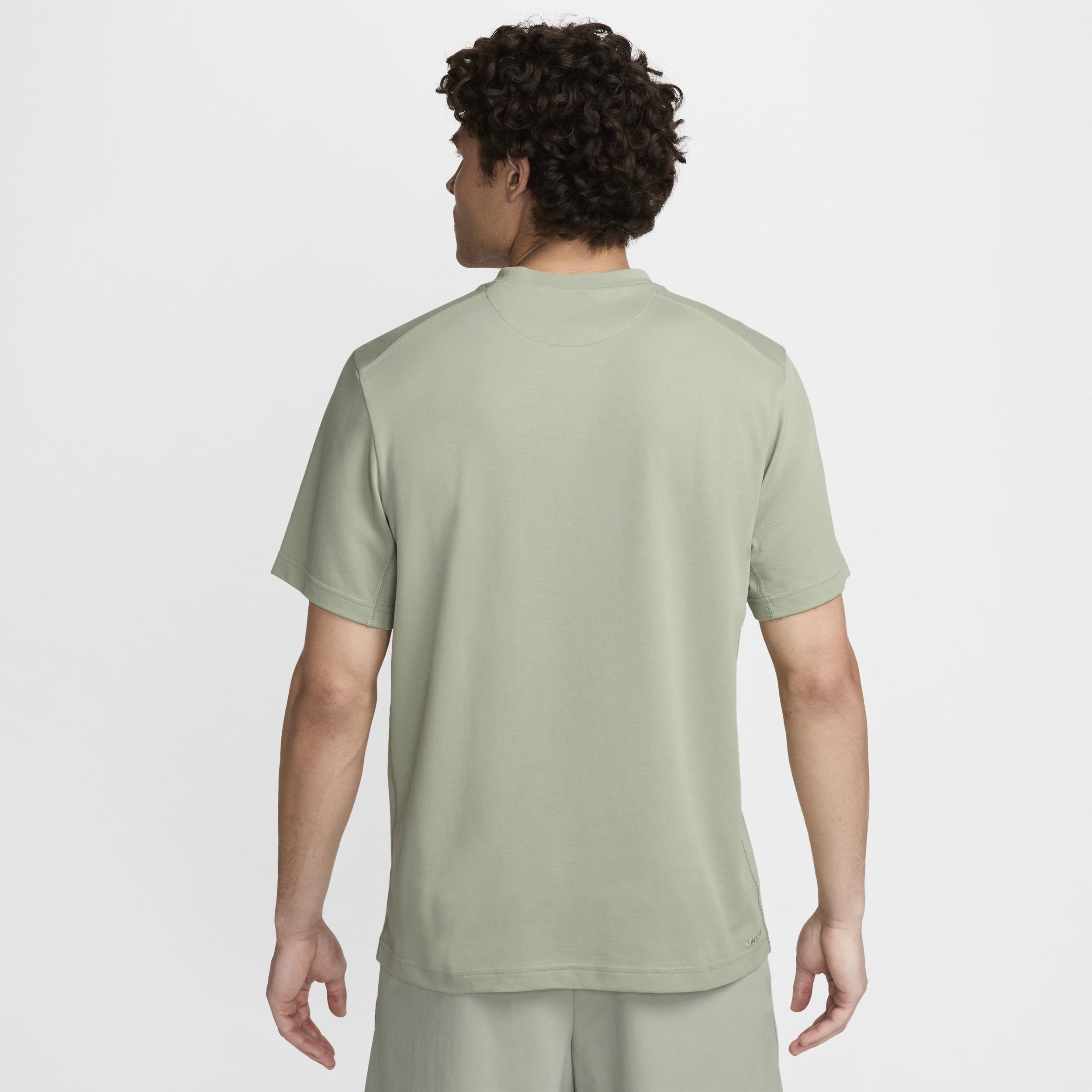 Nike Primary Men's Dri-FIT Short-Sleeve Versatile Top Product Image