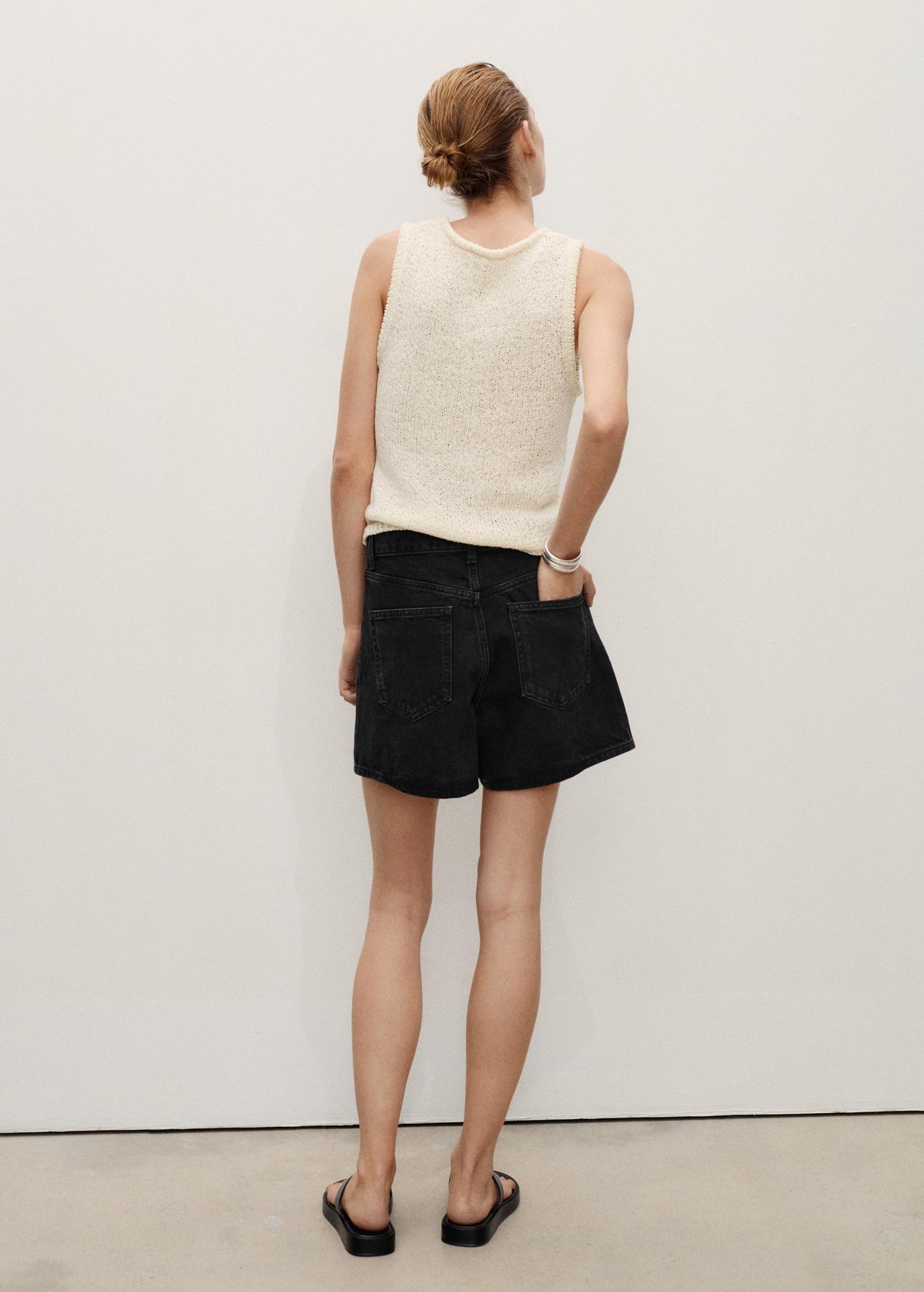 High-rise denim shorts - Women | MANGO USA Product Image