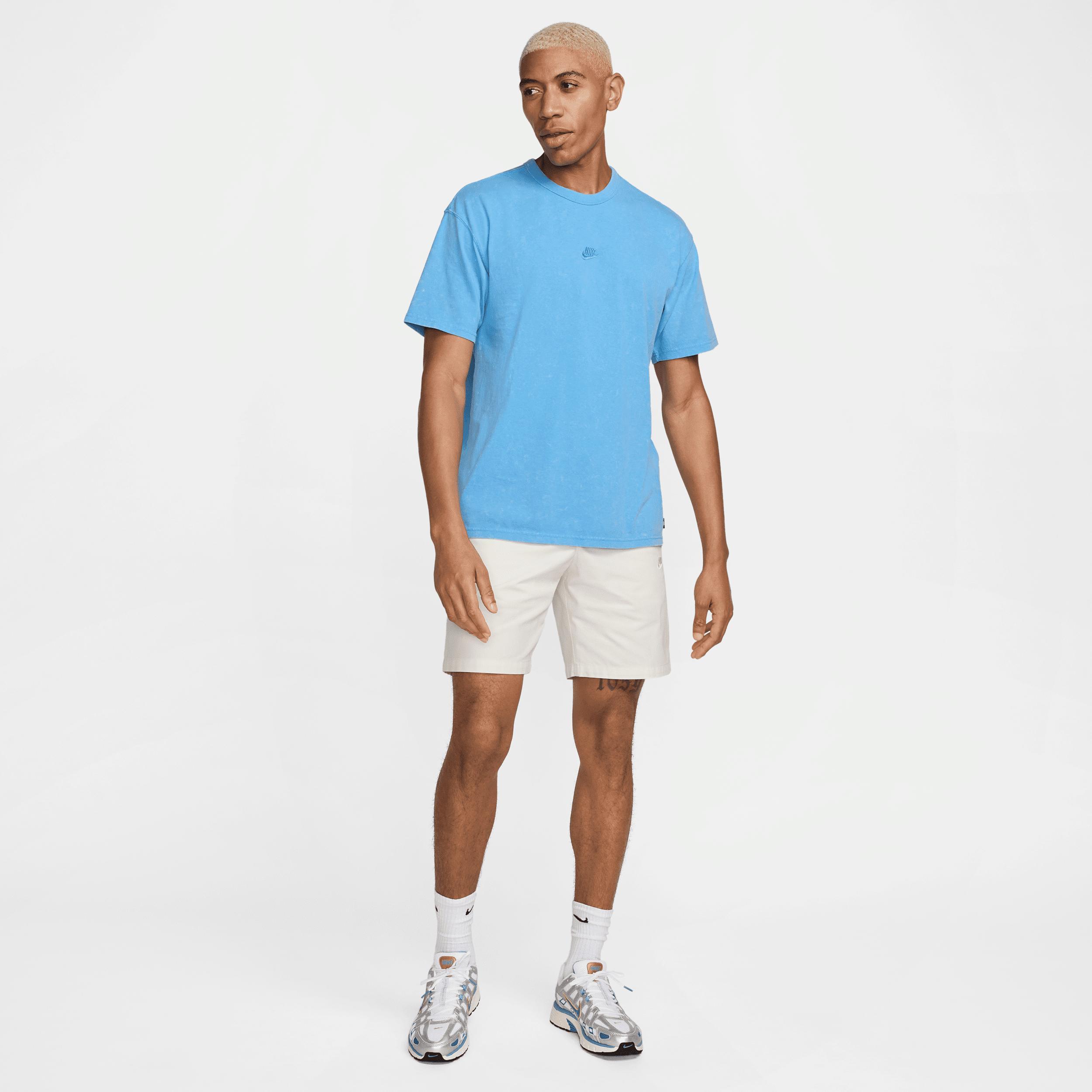 Nike Sportswear Premium Essentials Men's Max90 T-Shirt Product Image
