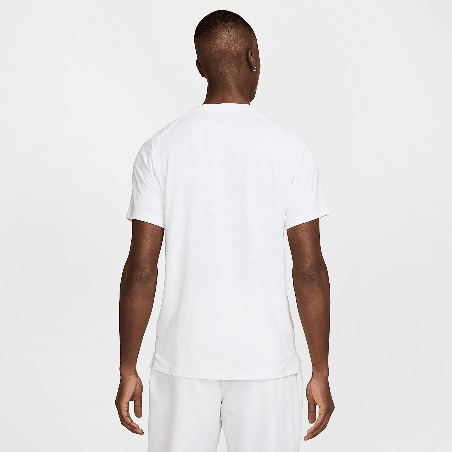 NikeCourt Advantage Men's Dri-FIT Tennis Top Product Image