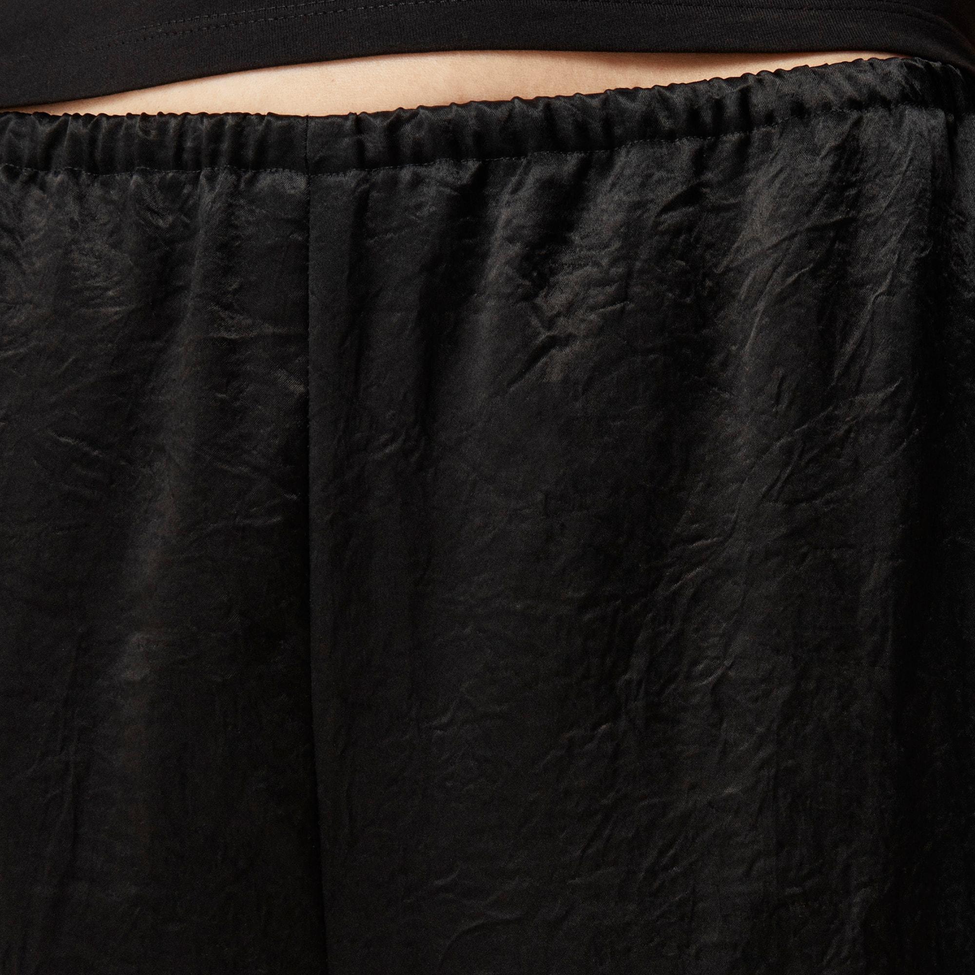 Cosmo cropped pant in textured satin Product Image