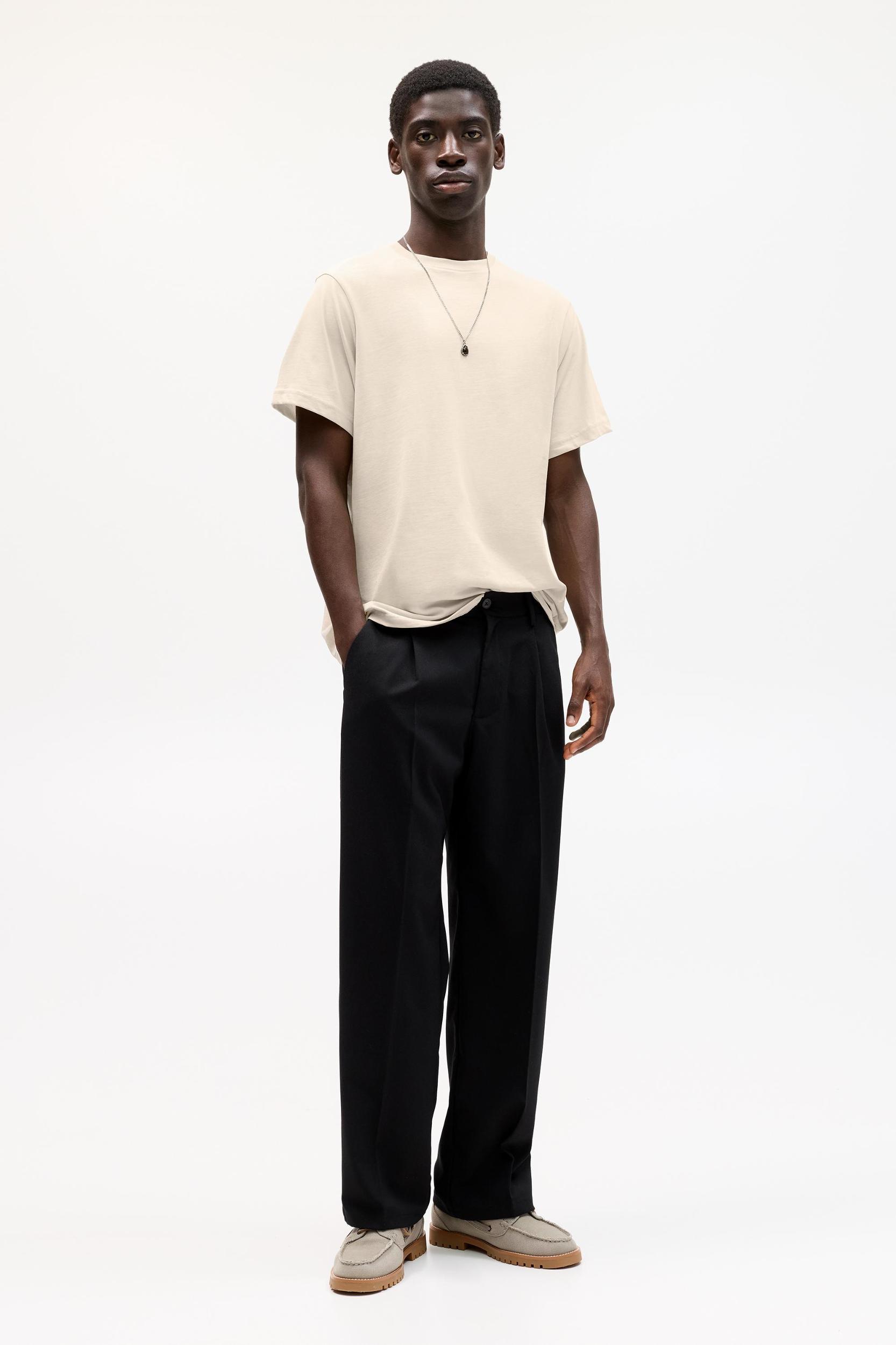 Basic short sleeve cotton T-shirt Product Image