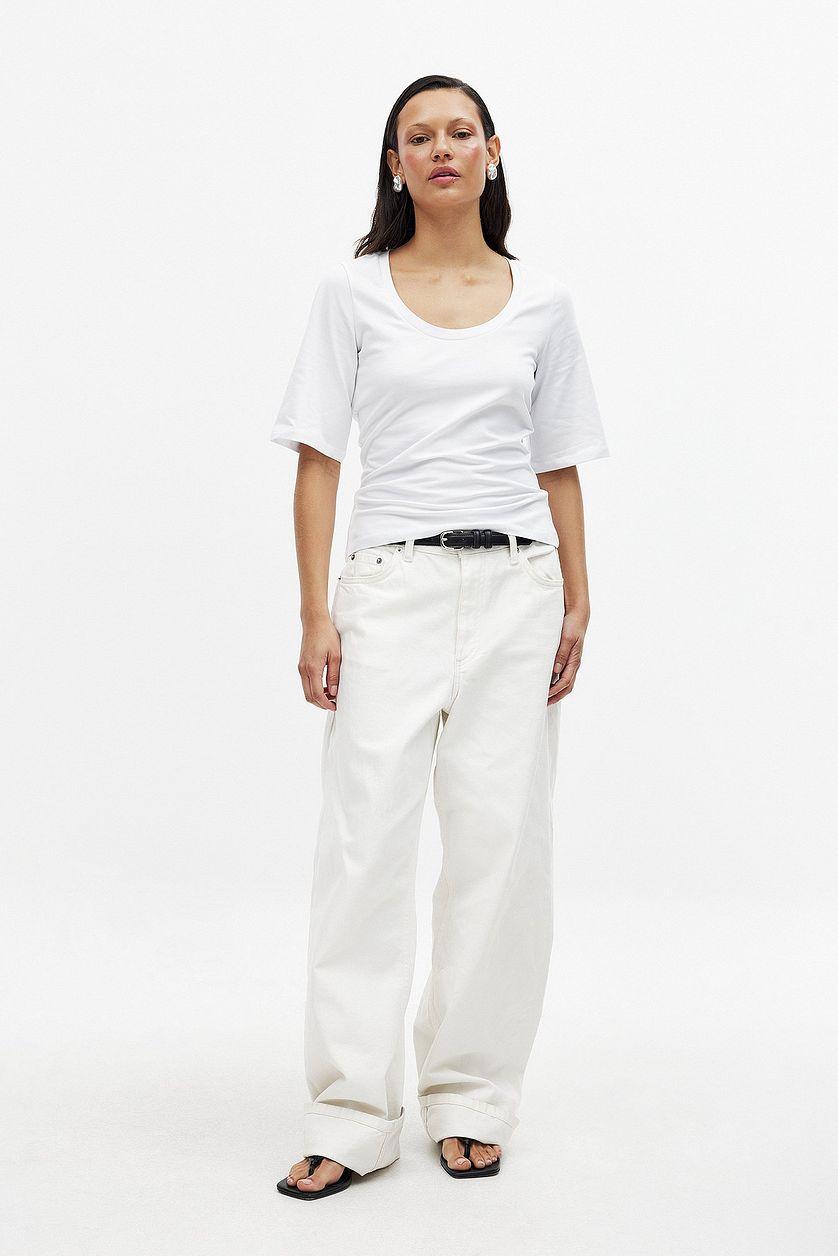 U-Neck Tee Product Image