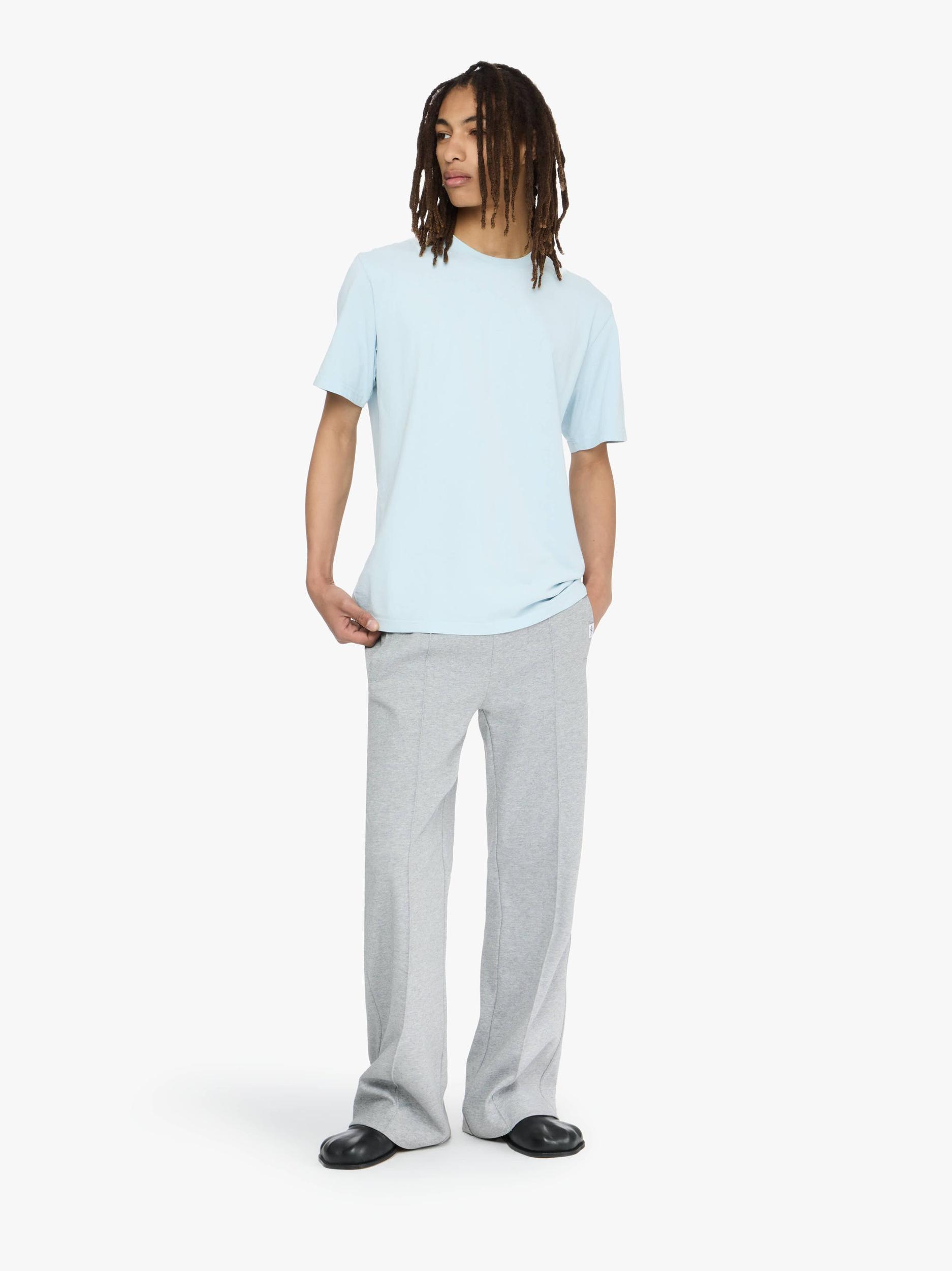 CONTRAST EMBROIDERY T-SHIRT Product Image