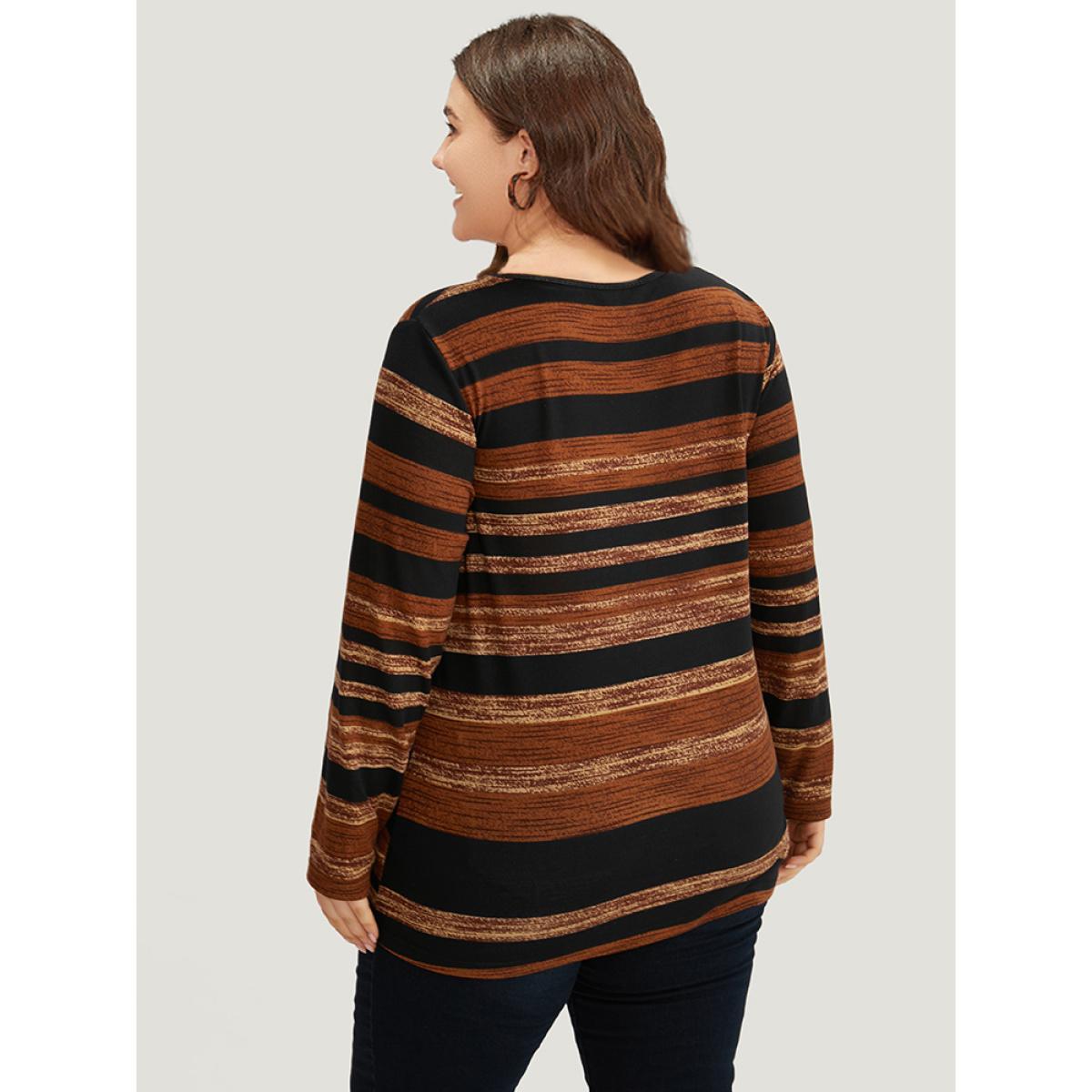 Plus Size Striped Contrast V Neck T-shirt Multicolor Women Casual Printed Striped V-neck Dailywear T-shirts BloomChic 12/L Product Image