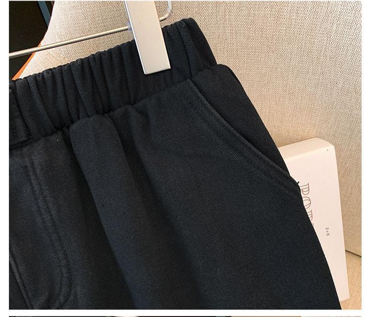 Plus Size Elastic Waist Plain Straight Leg Jeans Product Image