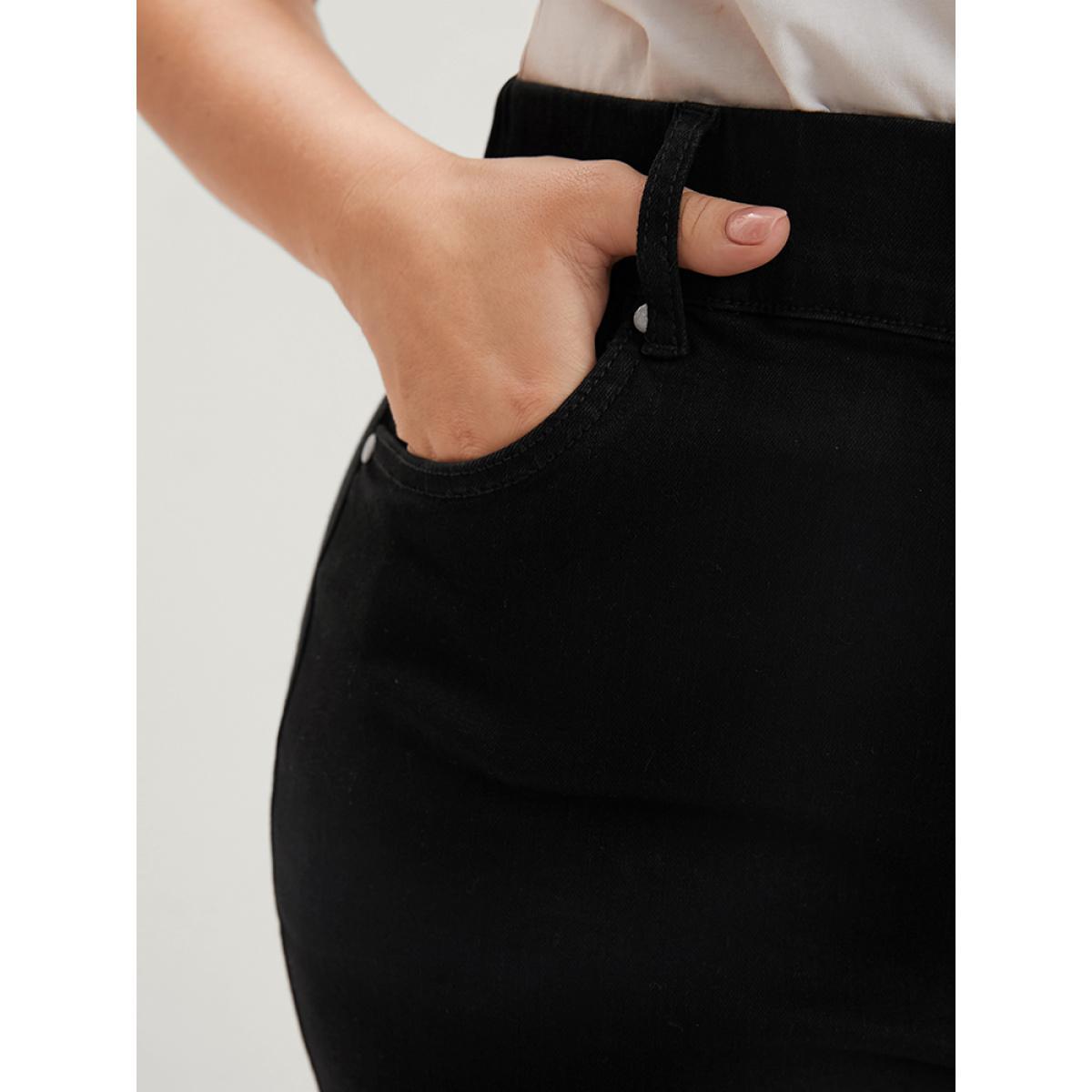 Plus Size Bootcut Slightly Stretchy High Rise Black Wash Pocket Full Jeans Women Black Casual Plain Plain Low stretch Pocket Jeans BloomChic 30/6X Product Image