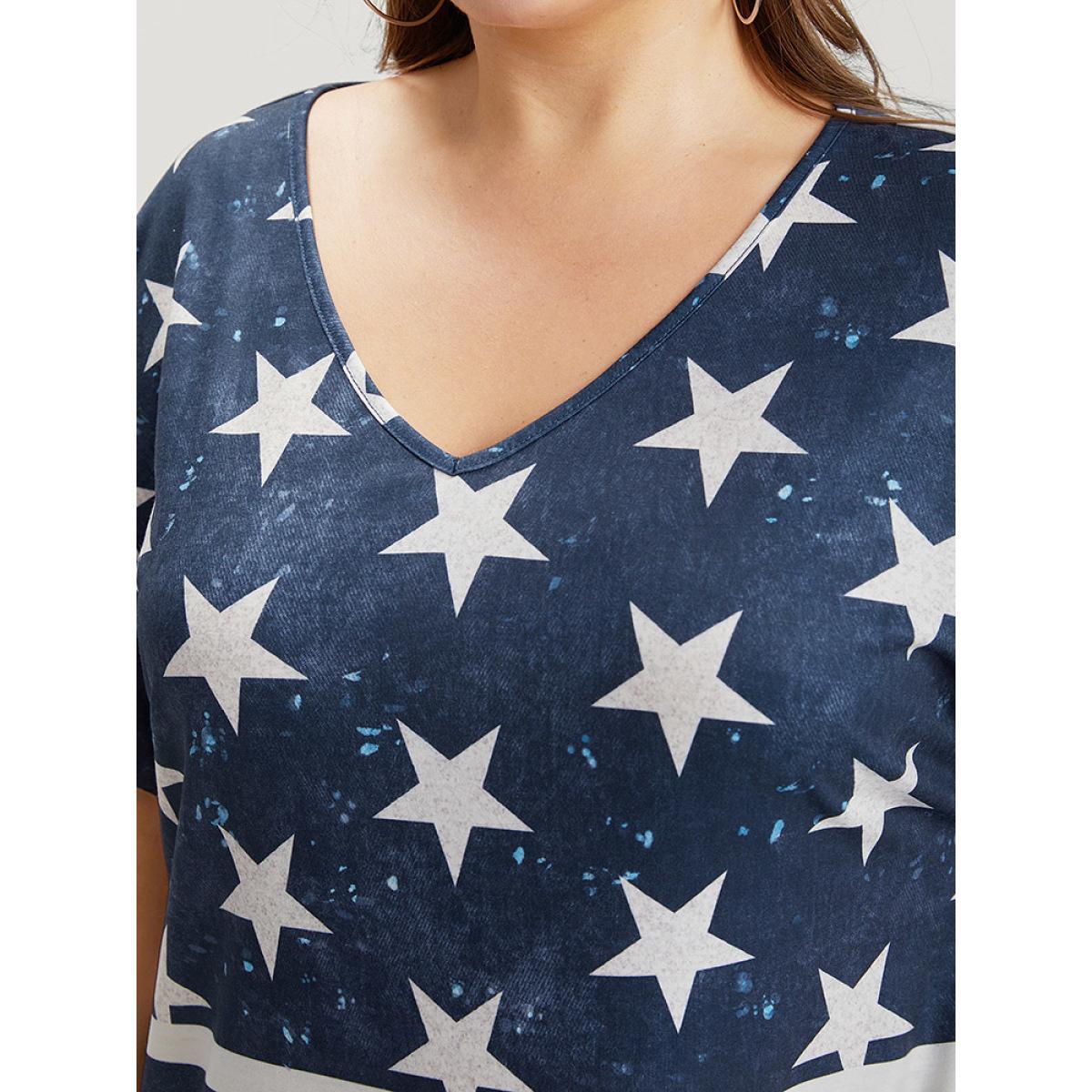 Plus Size Star & Striped Contrast Dolman Sleeve Arc Hem Dress Indigo Women Casual Pocket V-neck Short sleeve Curvy Midi Dress BloomChic 22-24/3X Product Image