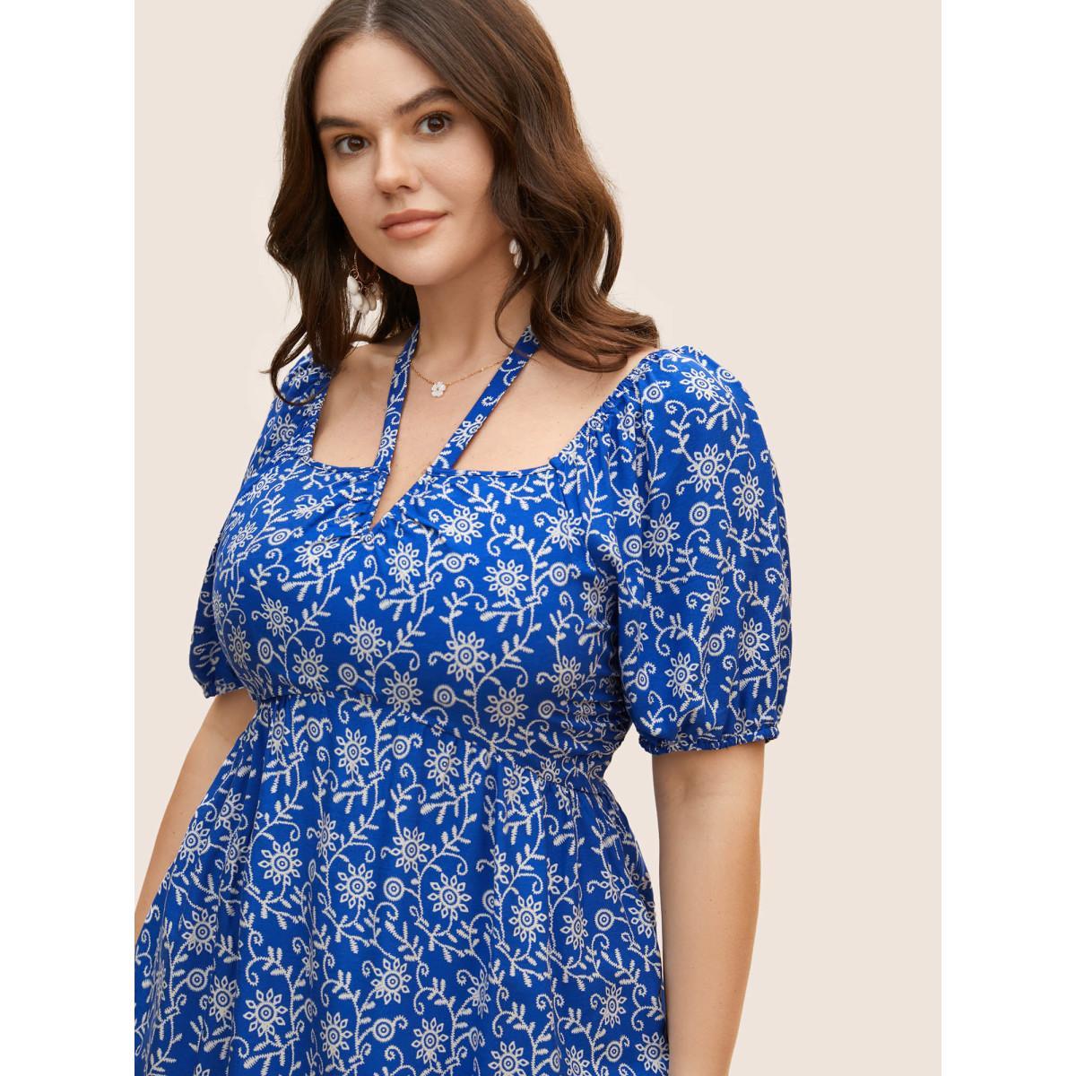 Plus Size Brightblue Bandana Print Notched Collar Lantern Sleeve Blouse Women Resort Short sleeve Notched collar Vacation Blouses BloomChic 14-16/1X Product Image