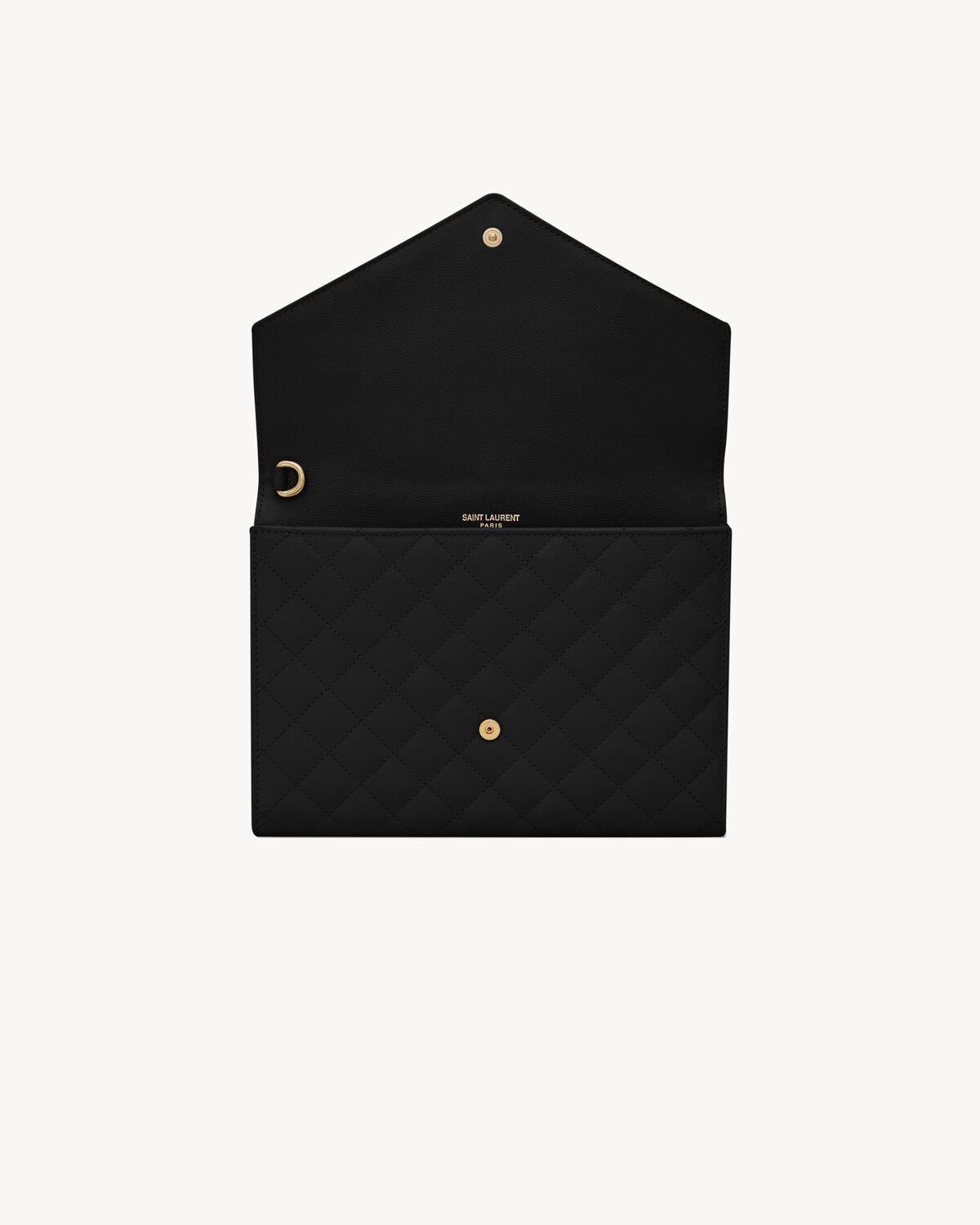 envelope flap pouch in mix matelassé grain de poudre leather Product Image