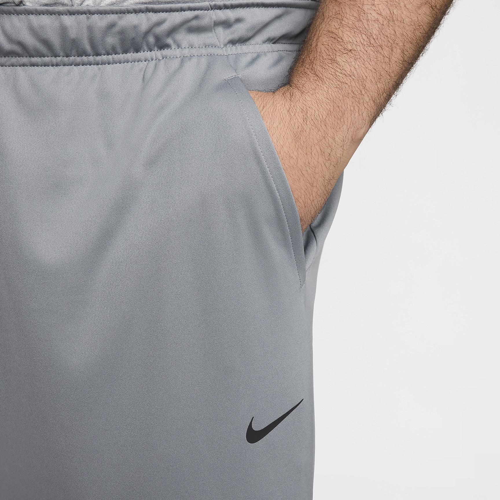 Nike Men's Totality Dri-FIT Tapered Versatile Pants Product Image