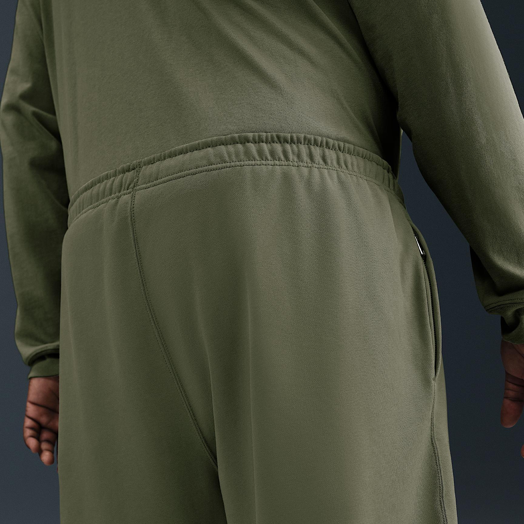 Nike Men's Solo Swoosh Cuffed Fleece Pants Product Image