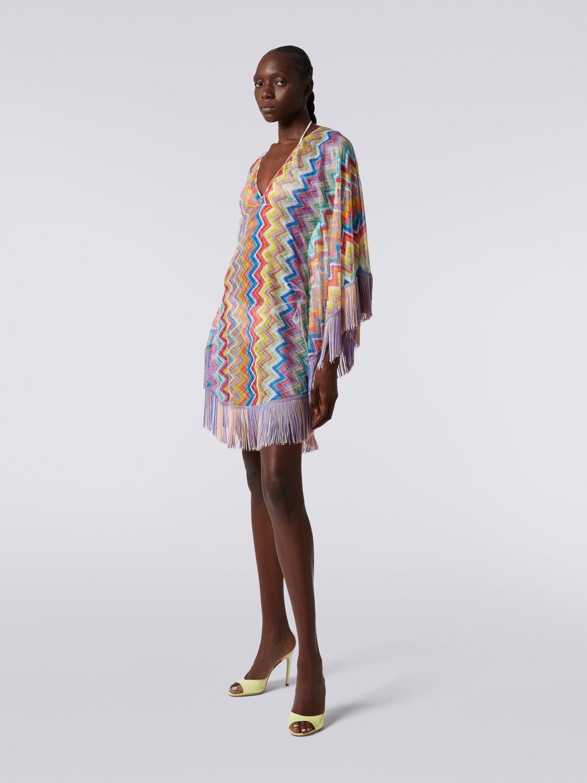 Short cover-up kaftan with zigzag print and fringes Product Image