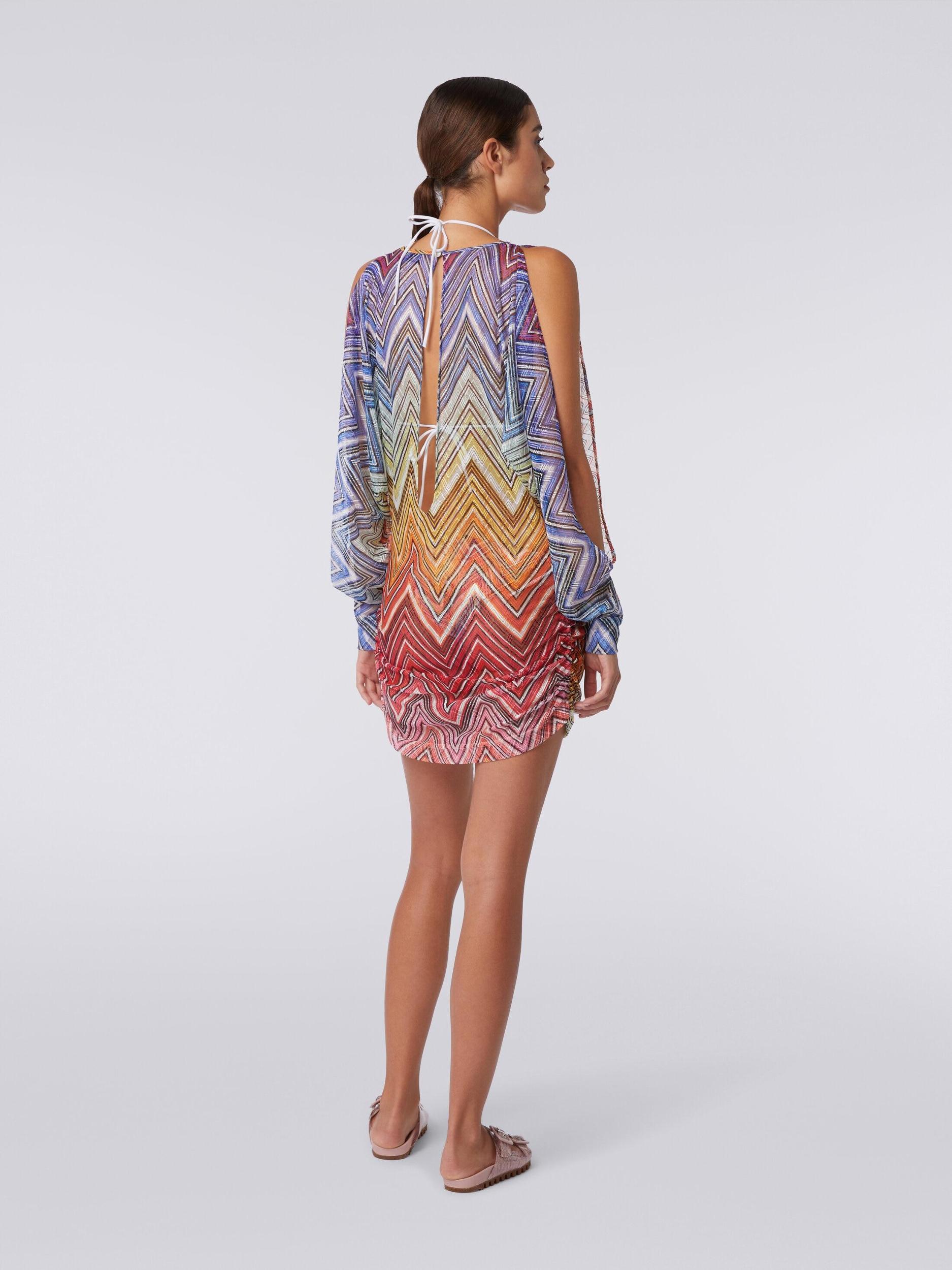 Short cover up dress in zigzag print fabric Product Image