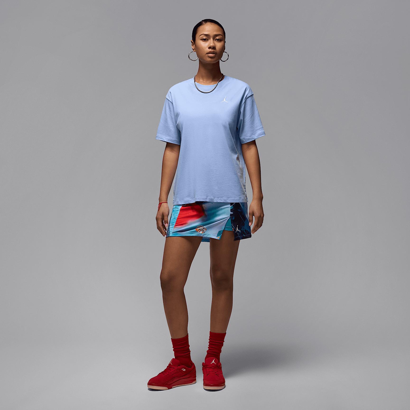 Women's Jordan Essentials Top Product Image