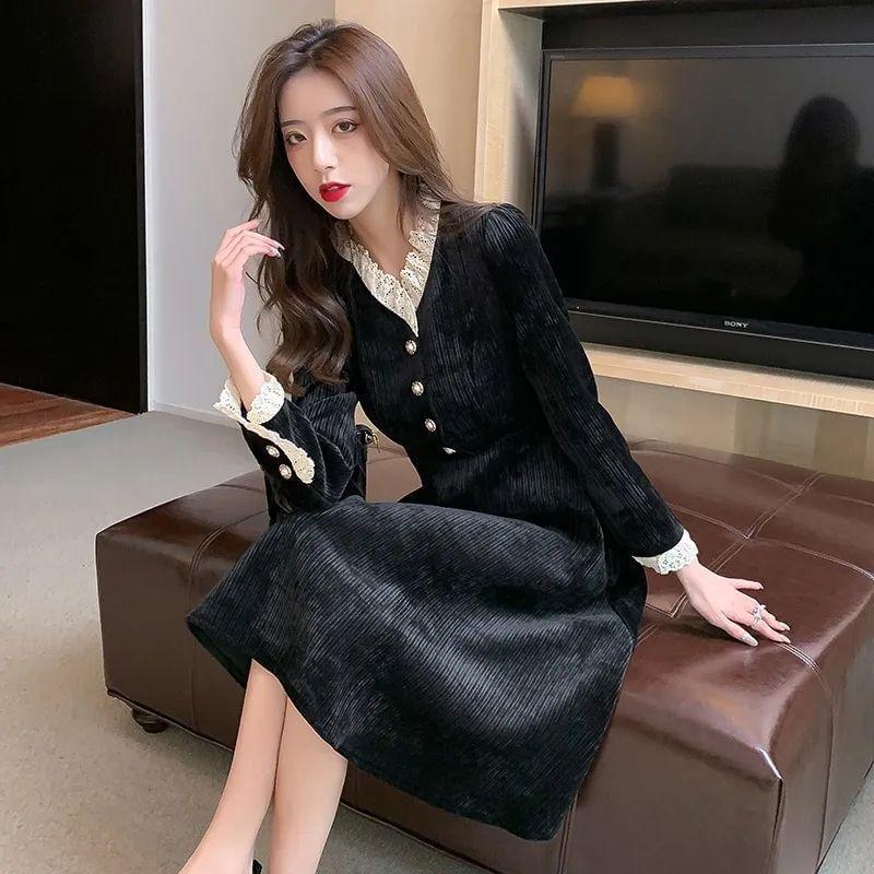 Long-Sleeve V-Neck Plain Lace Trim A-Line Dress Product Image