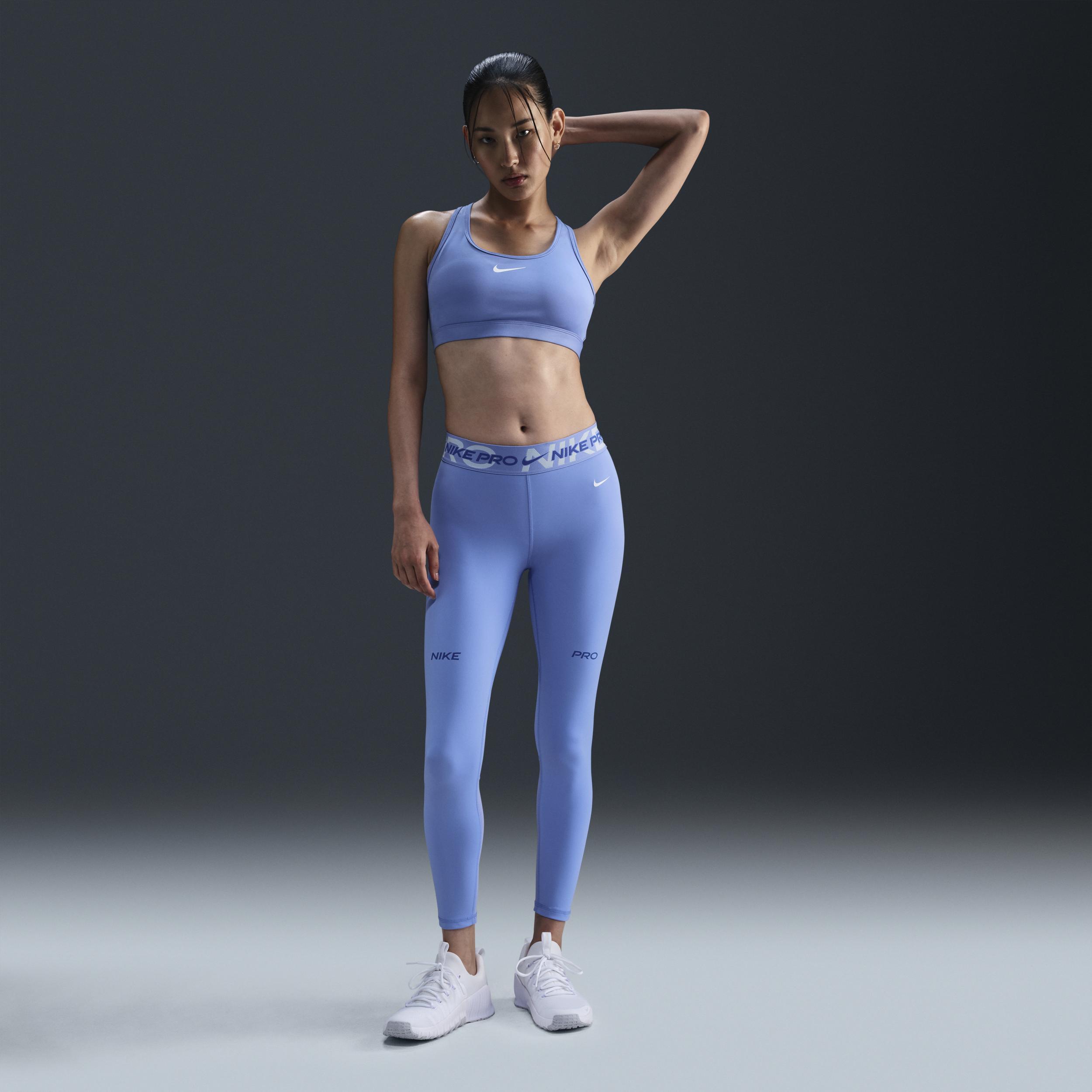 Nike Pro Women's Mid-Rise 7/8 Graphic Leggings Product Image