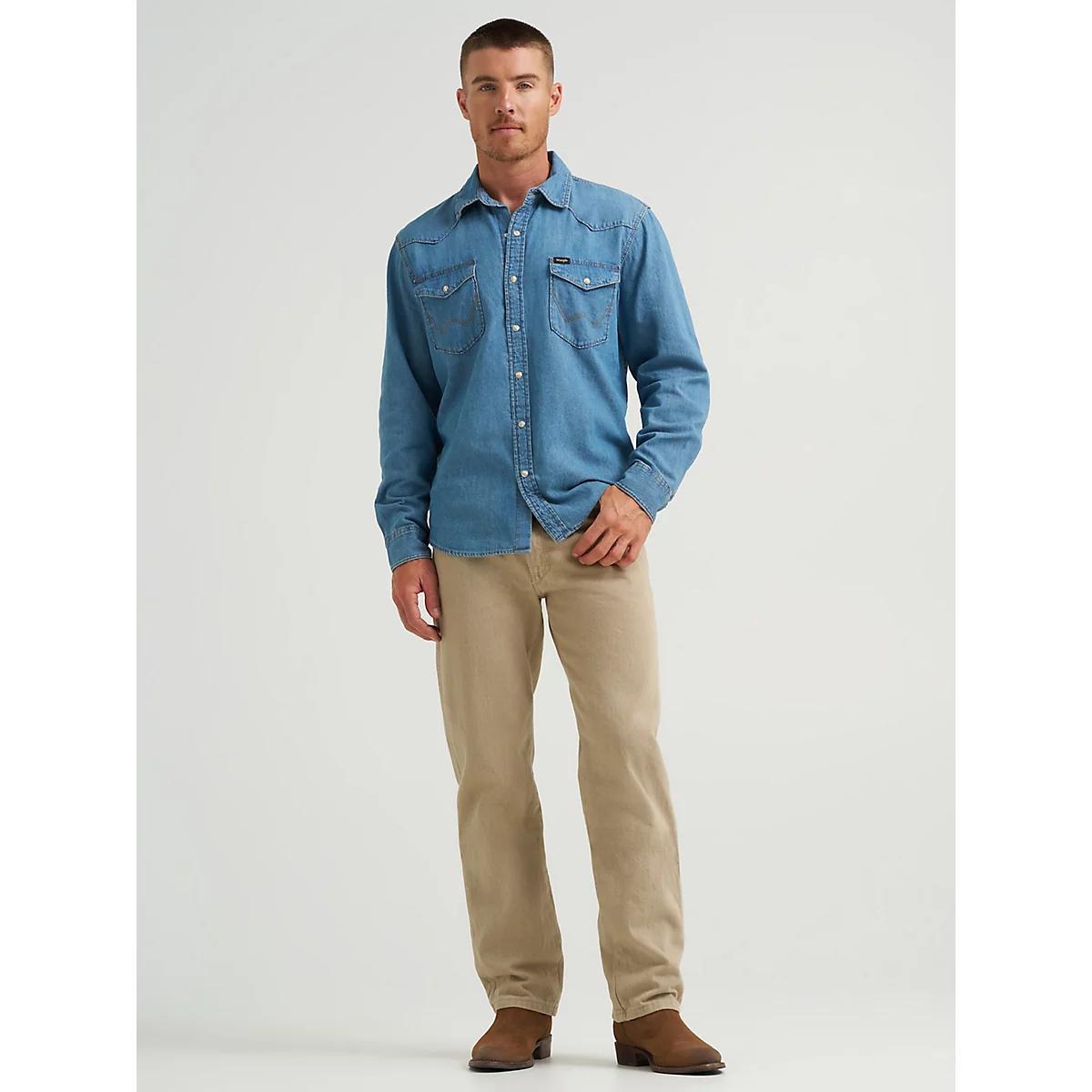 Men's Iconic Cowboy Wash Denim Shirt in Lake Wash Product Image
