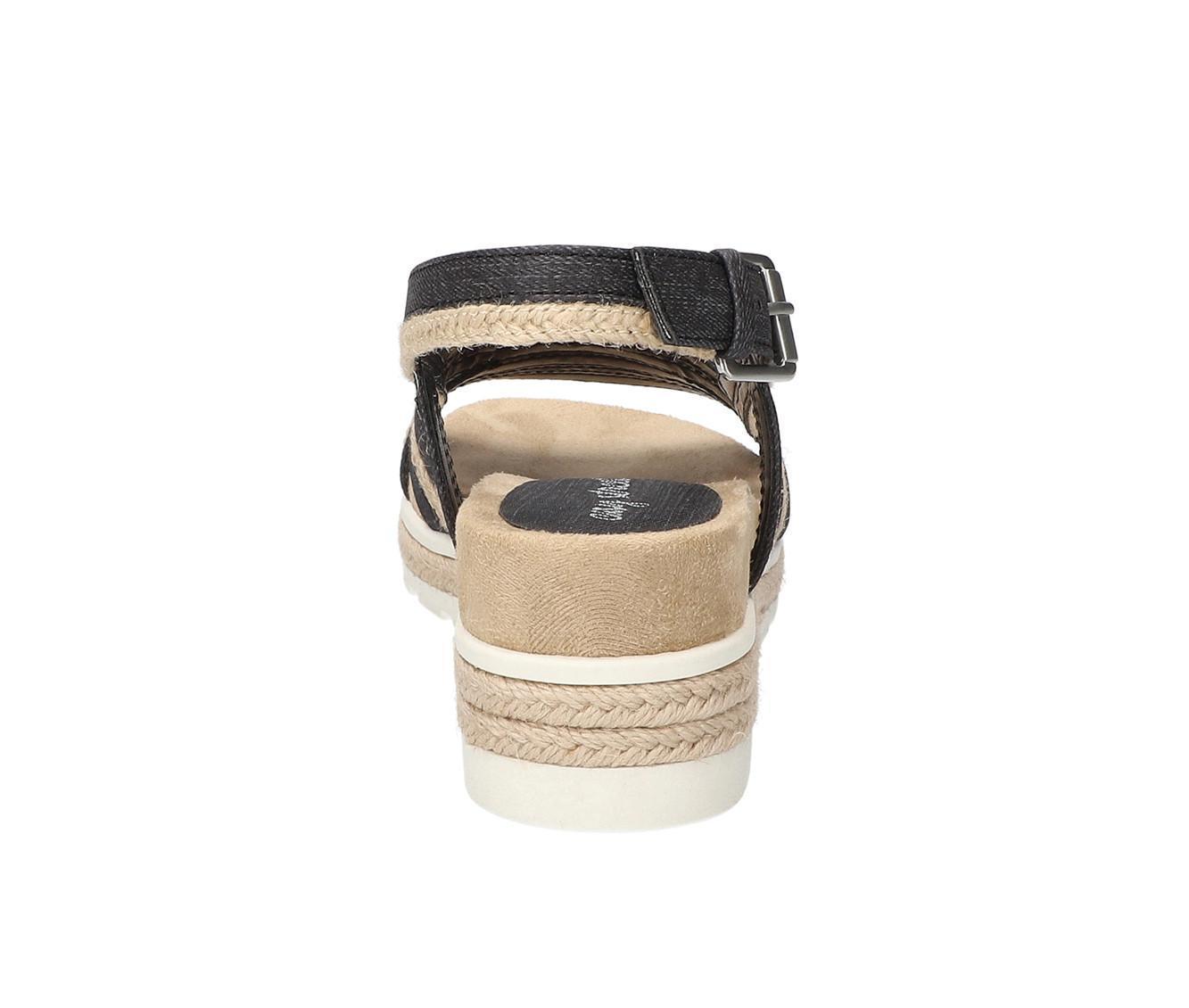 Women's Easy Street Mel Wedges Product Image