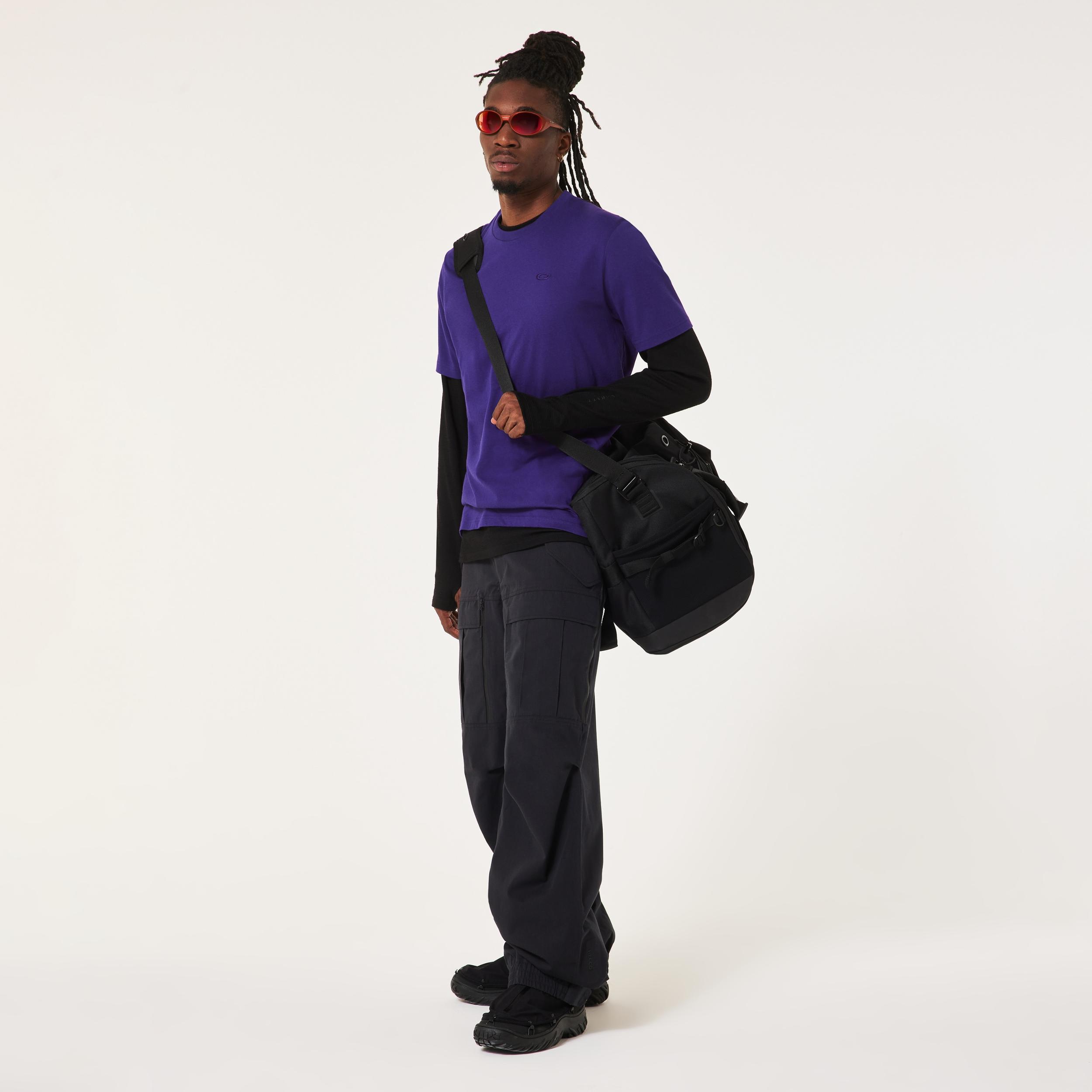 Oakley Men's Relax Tee 2.0 Size: M Product Image
