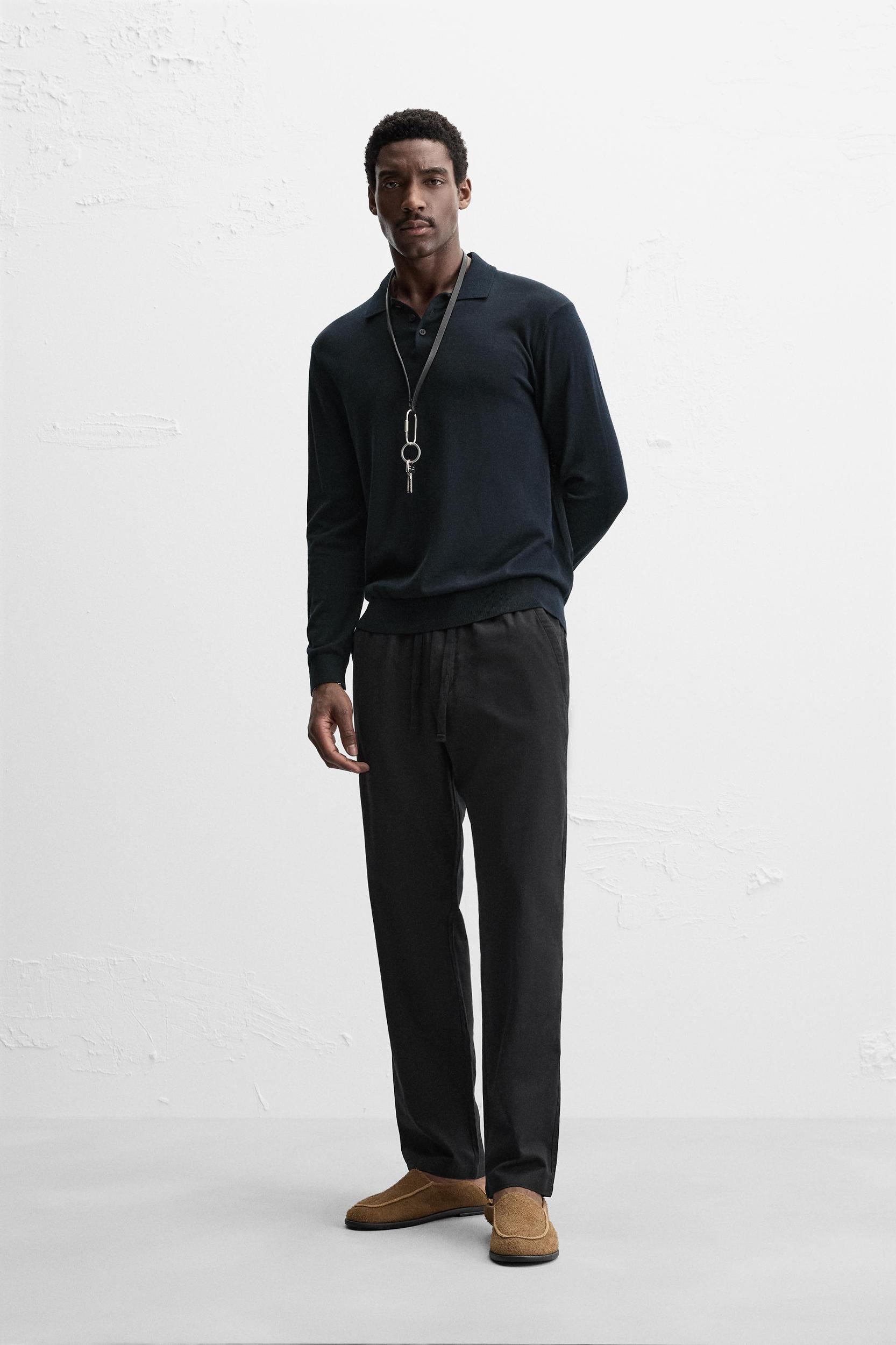 RELAXED FIT JOGGING PANTS Product Image