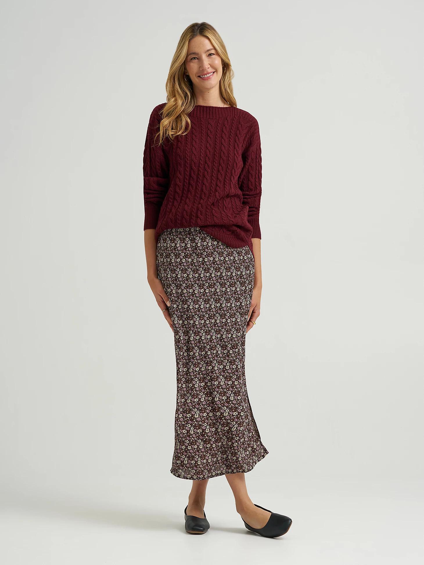 Women's Curved Hem Cable Knit Sweater | Women's Tops & Tees | Lee® Product Image