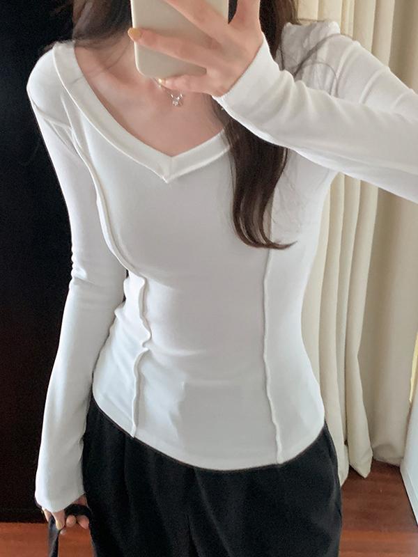 Solid V Neck Seam Detail Slim Long Sleeve Knit Product Image