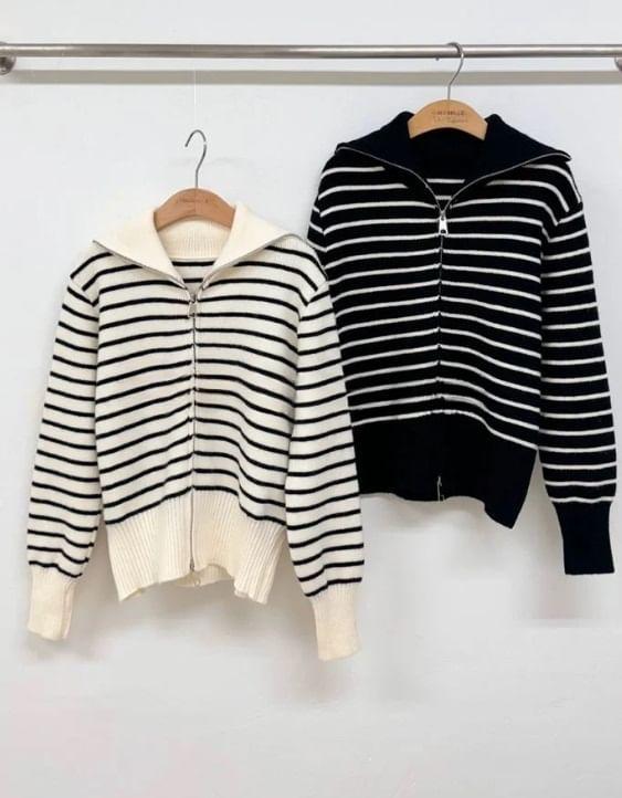 Long Sleeve Stand Collar Striped Zip-Up Cardigan Product Image