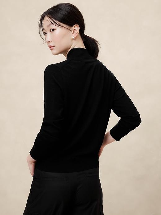 x Noah Mens Crew Sweatshirt Product Image