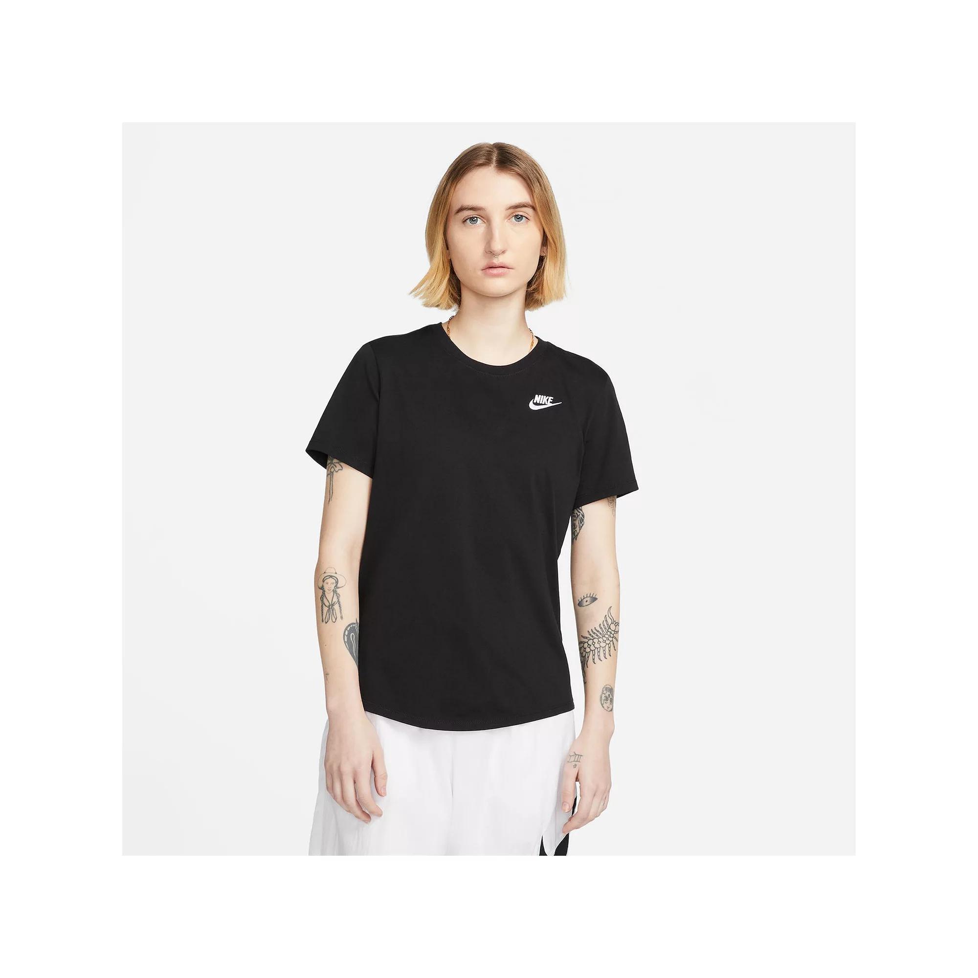 Women's Nike Sportswear Club Essentials Tee, Size: XS, Black Product Image
