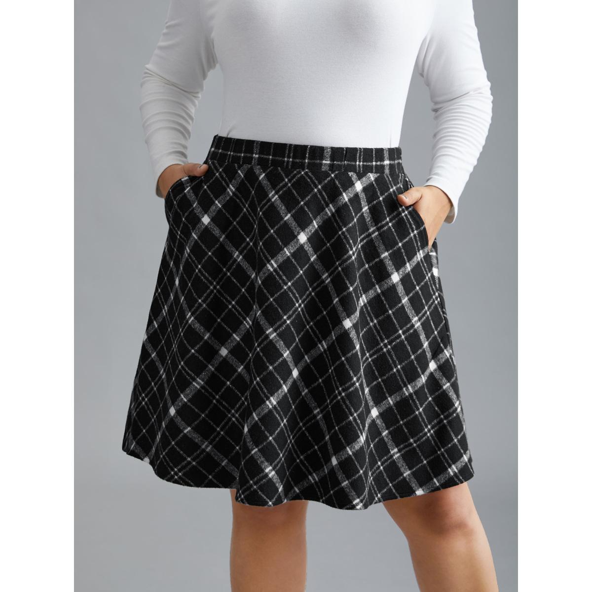 Plus Size Plaid Pattern Elastic Waist A-line Mini Skirt Women Black Elegant Low stretch Slanted pocket Everyday Skirts BloomChic 30/6X Product Image