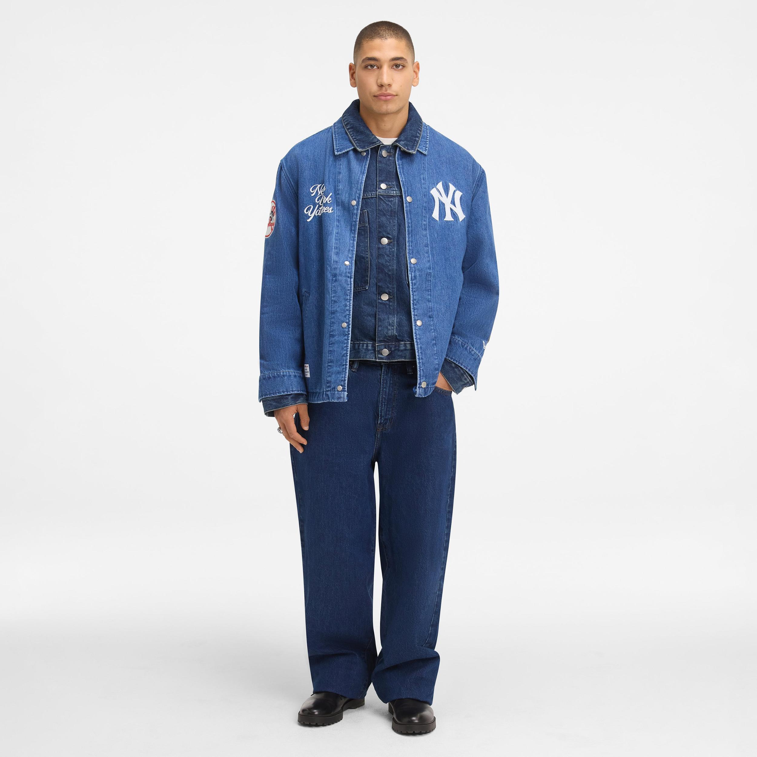 New York Yankees Denim Coach's Jacket Male Product Image