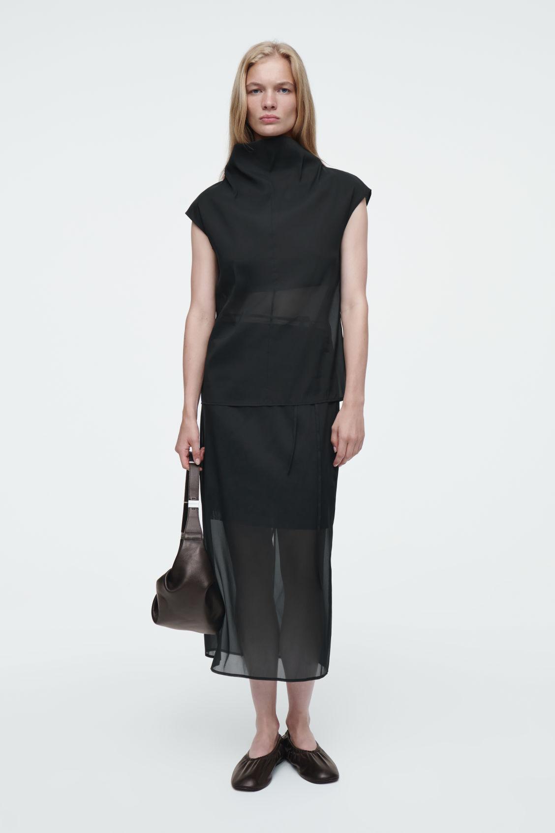 THE SHEER SLEEVELESS TOP Product Image