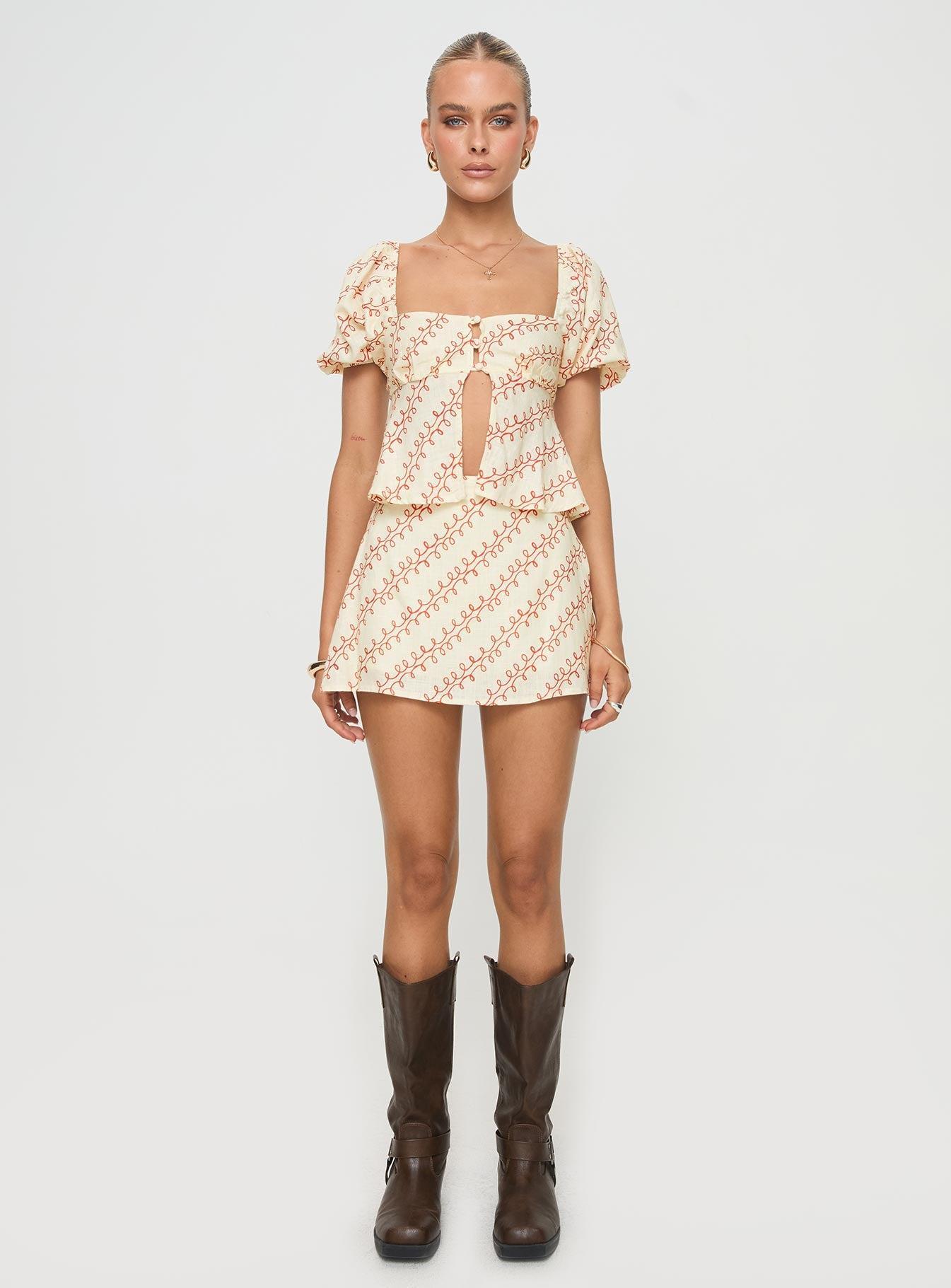 Passionfruit Linen Blend Top Multi Product Image