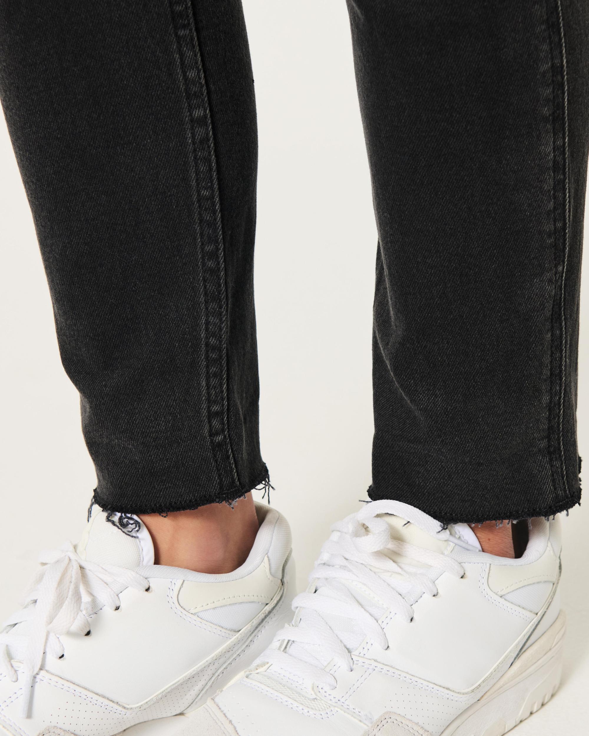 Curvy Ultra High-Rise Ripped Black Mom Jeans Product Image