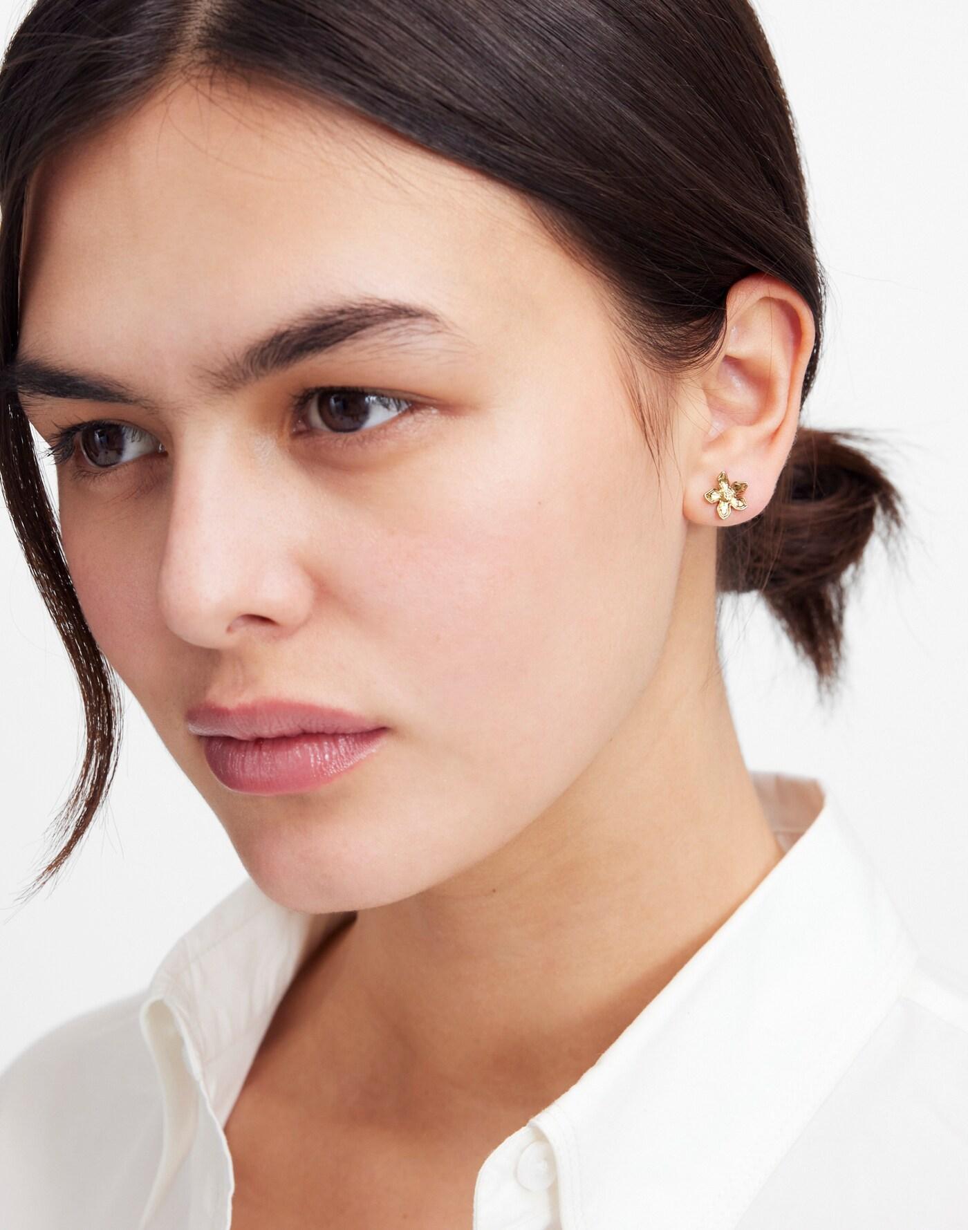 Flower Stud Earrings Product Image