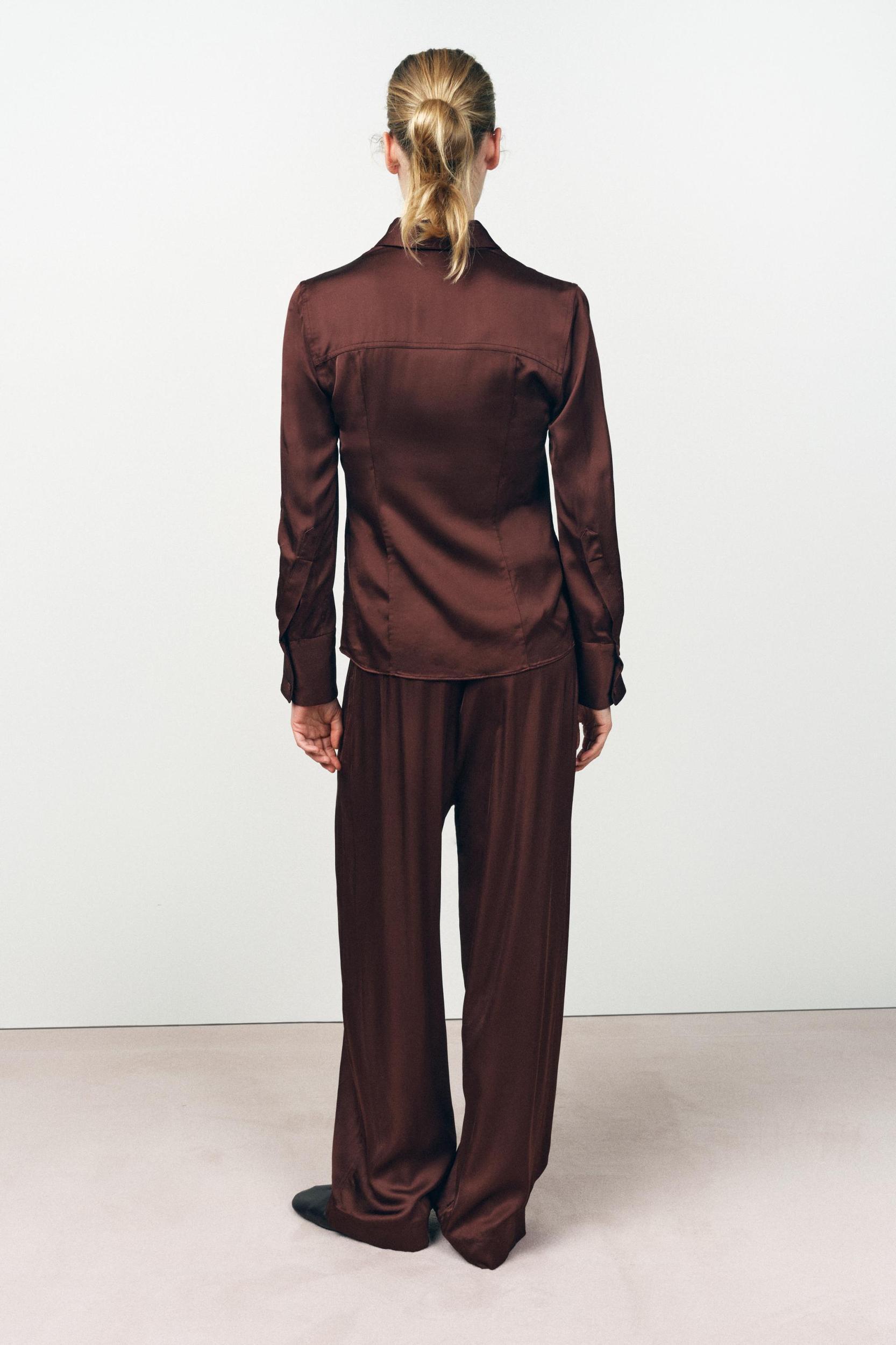 FLOWY SATIN SHIRT Product Image
