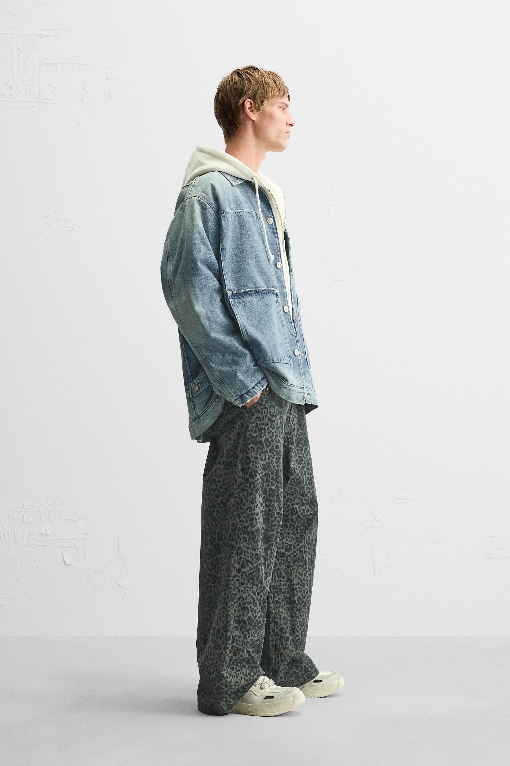 BOXY FIT DENIM JACKET Product Image