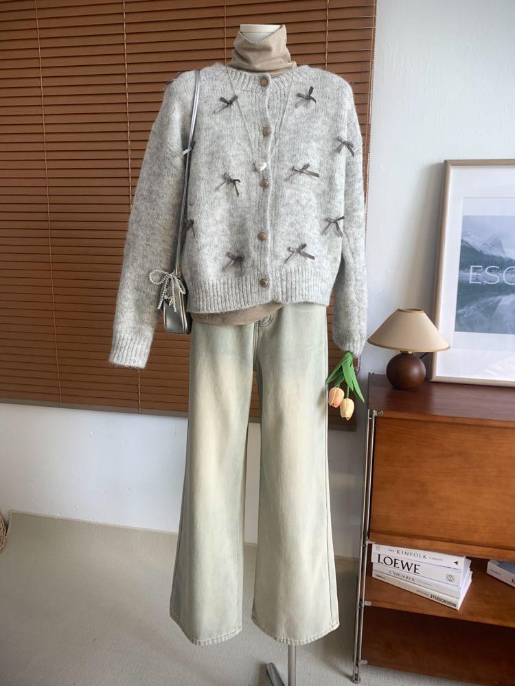 High Rise Washed Fleece-Lined Flared Jeans Product Image