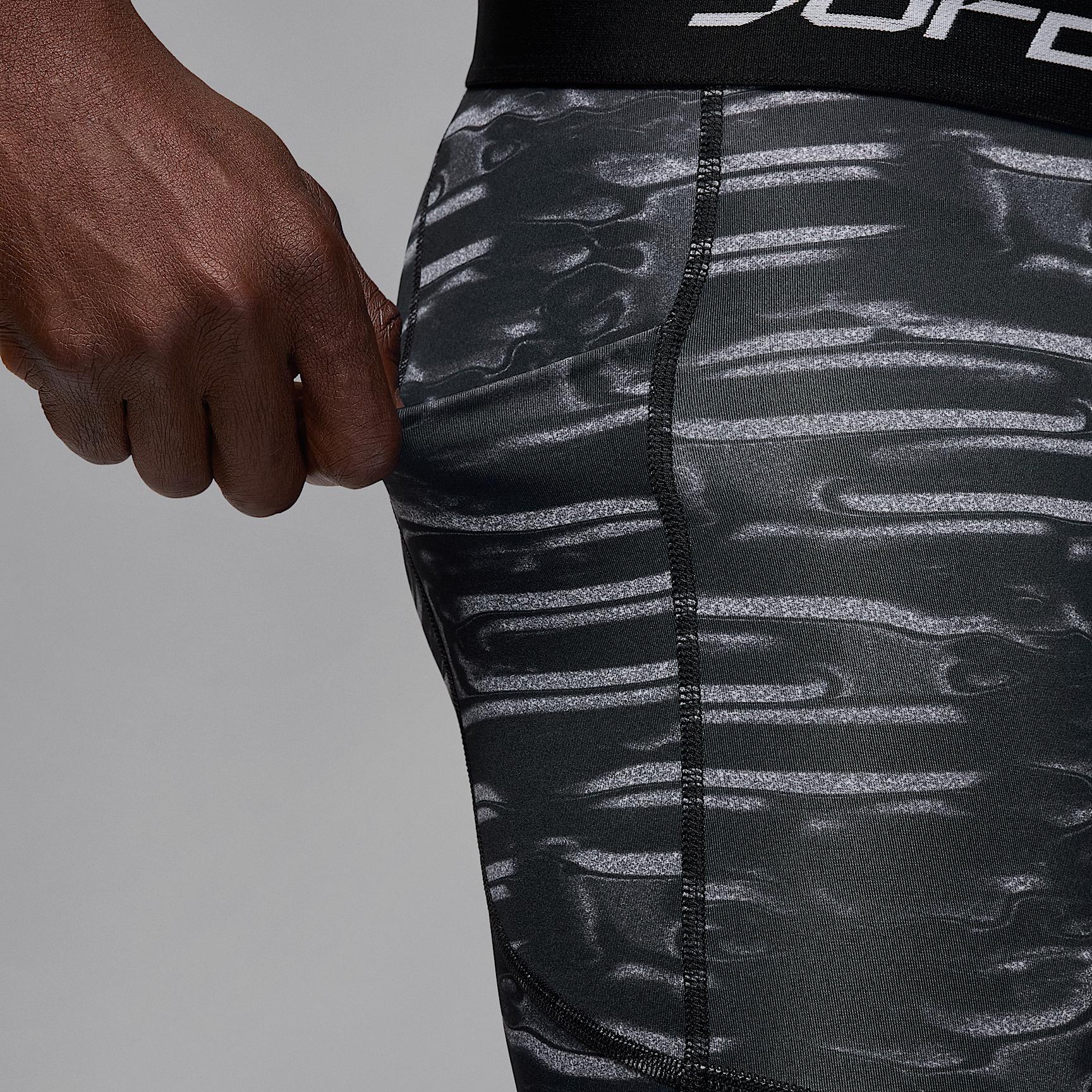 Jordan Sport Men's Dri-FIT Printed Base Layer Shorts Product Image