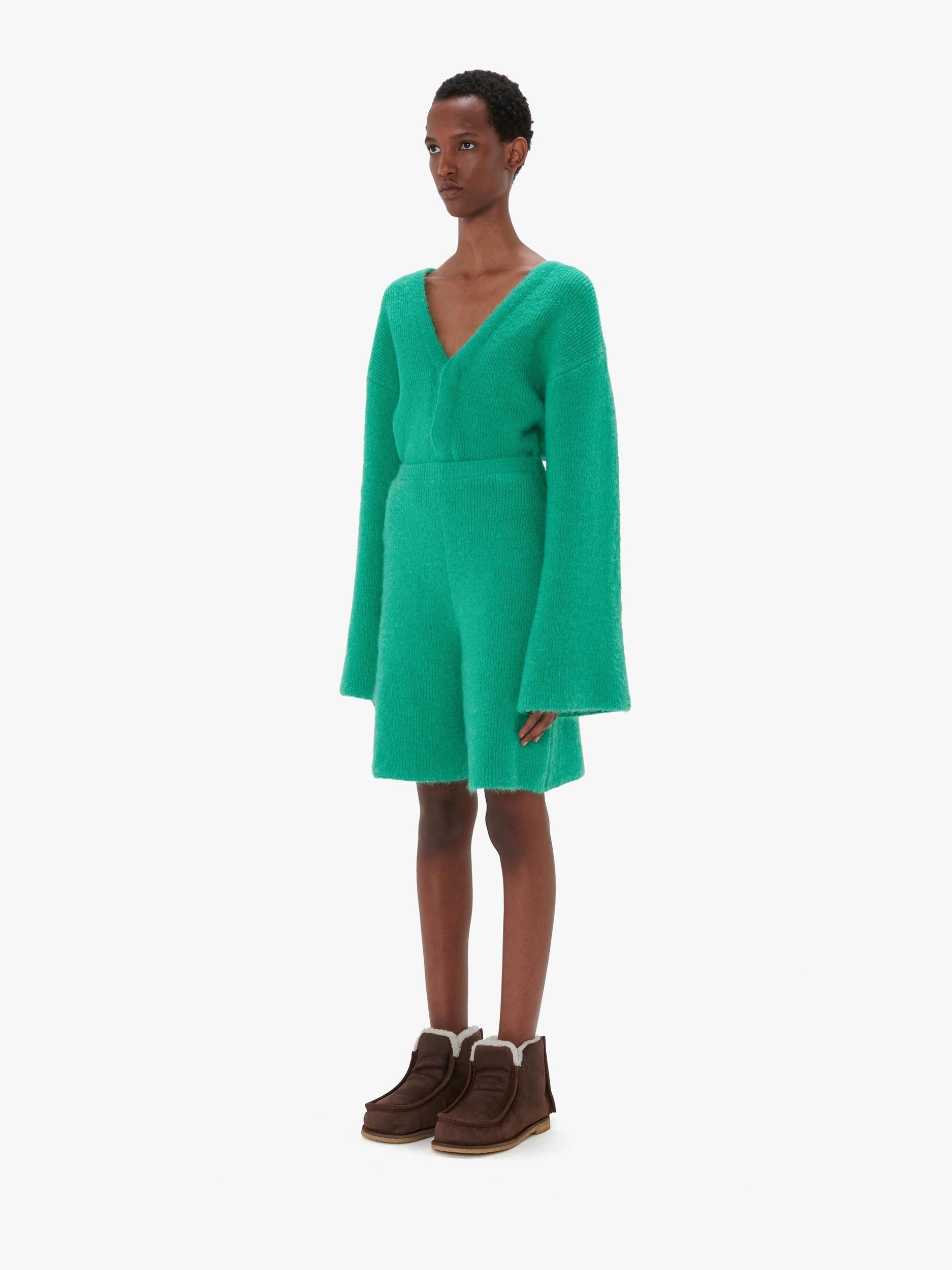 KNITTED BERMUDA SHORTS Product Image