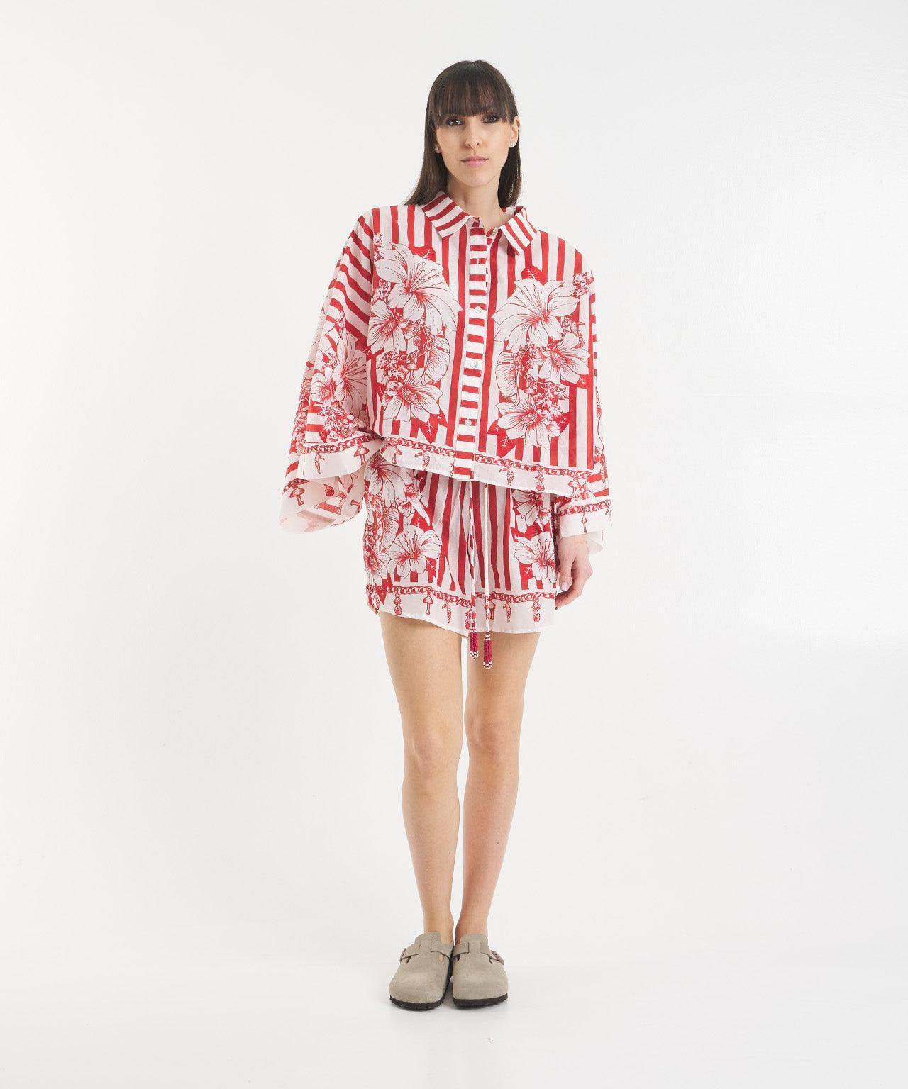 Blouse with floral pattern Product Image