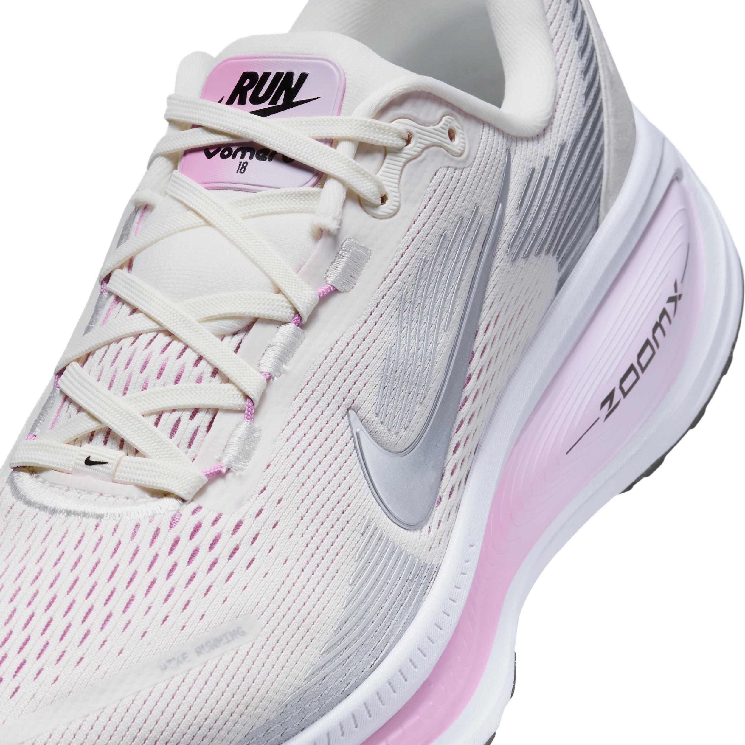 Nike Women's Vomero 18 Road Running Shoes Product Image
